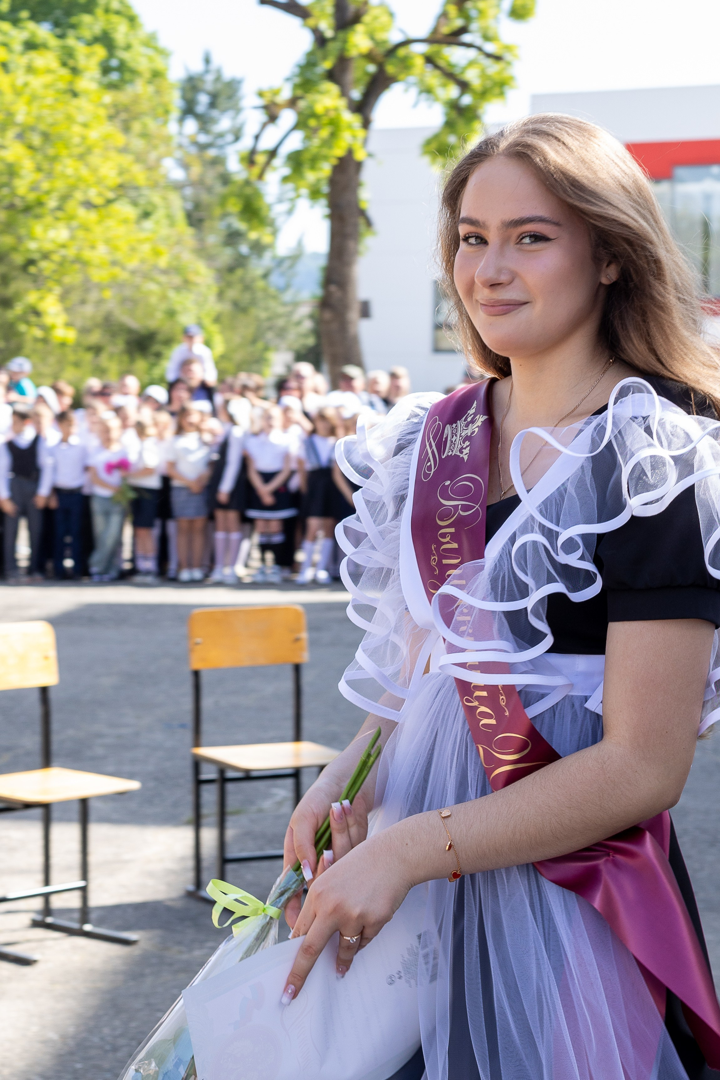 Последний звонок. Выпускные альбомы Майкоп, Краснодар Елена Золотарева