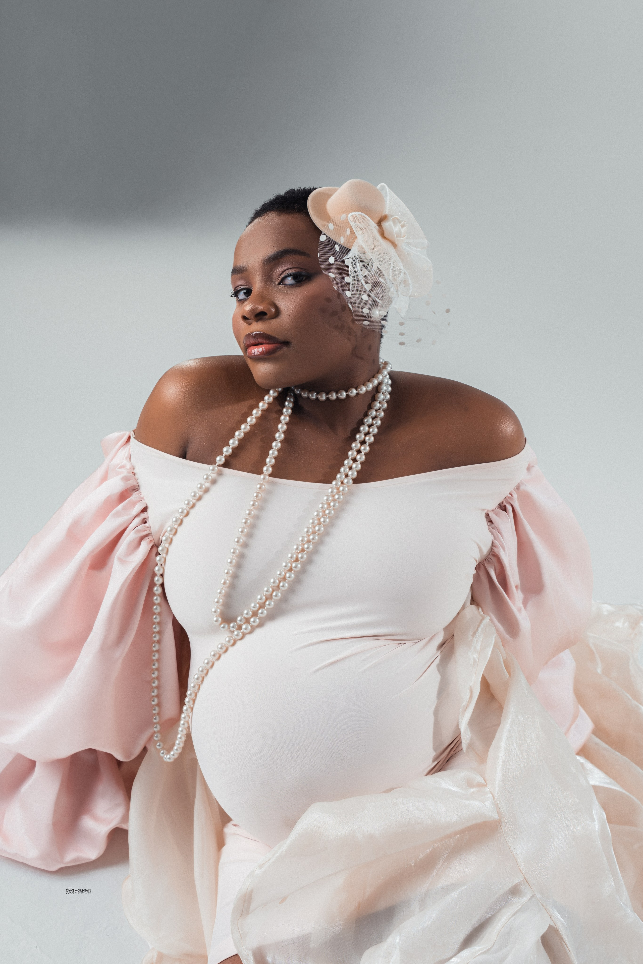 Maternity Photoshoot. Я занимаюсь событийной, свадебной, товарной, студийной… фотографией