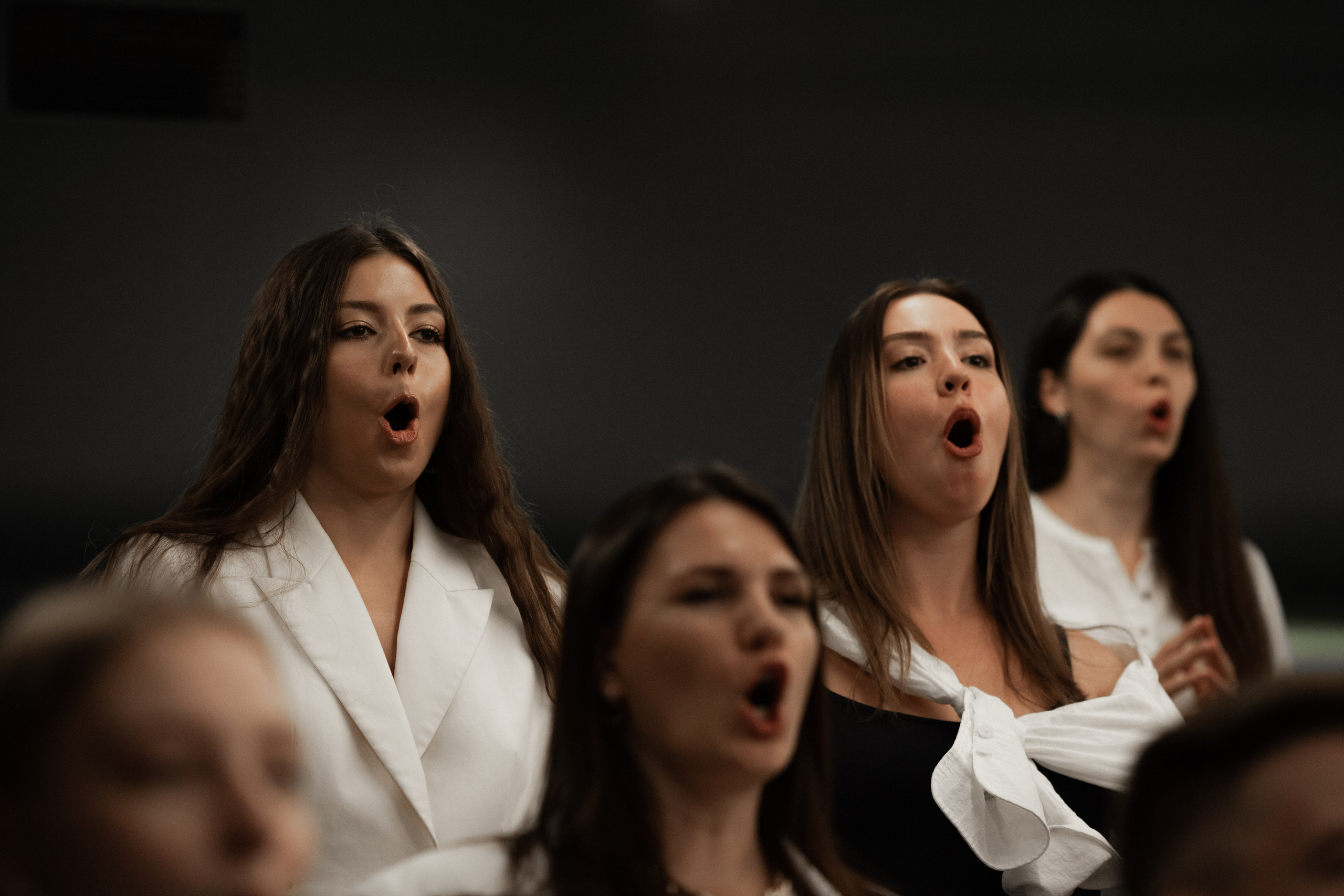 Полина Маришова | Оффлайн Тренинг по речи и голосу. Фотограф брендов и бизнеса в Москве Алексей Сентюрин