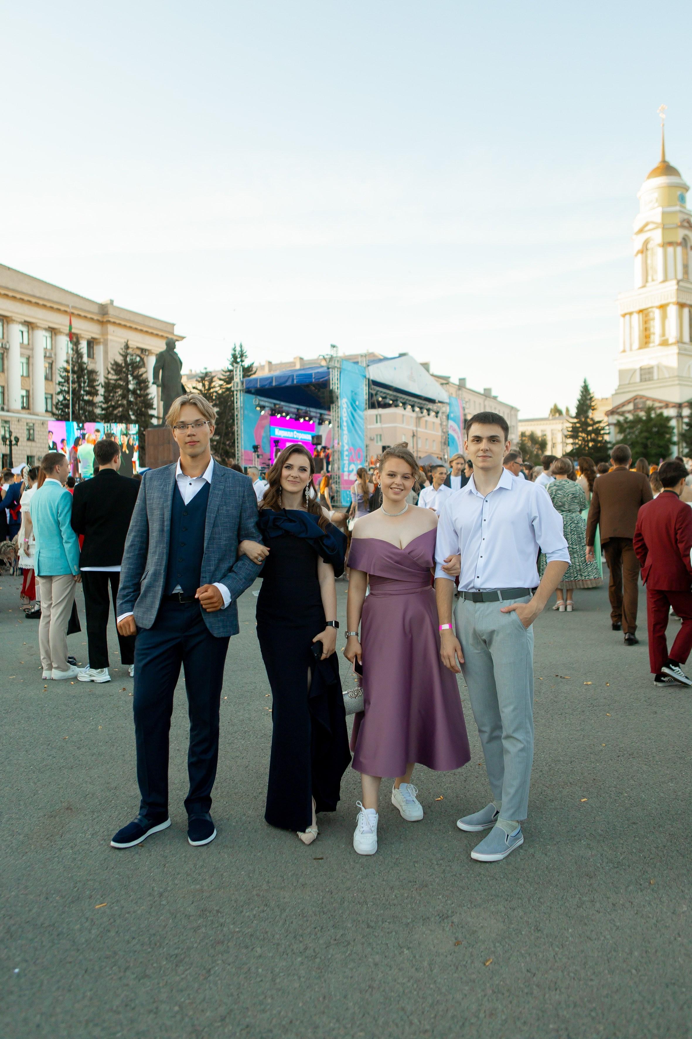 Выпускной Гимназия 12 2024 г. Свадебный и портретный Фотограф в Липецке Дмитрий Котюков