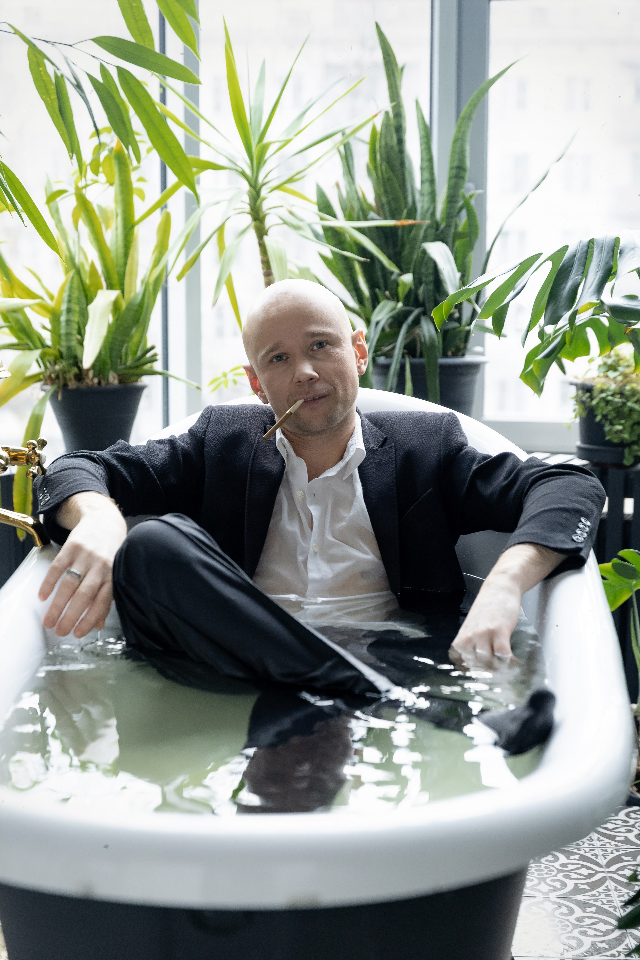 Мужской портрет в ванной. Рыжий Фотограф Иркутск