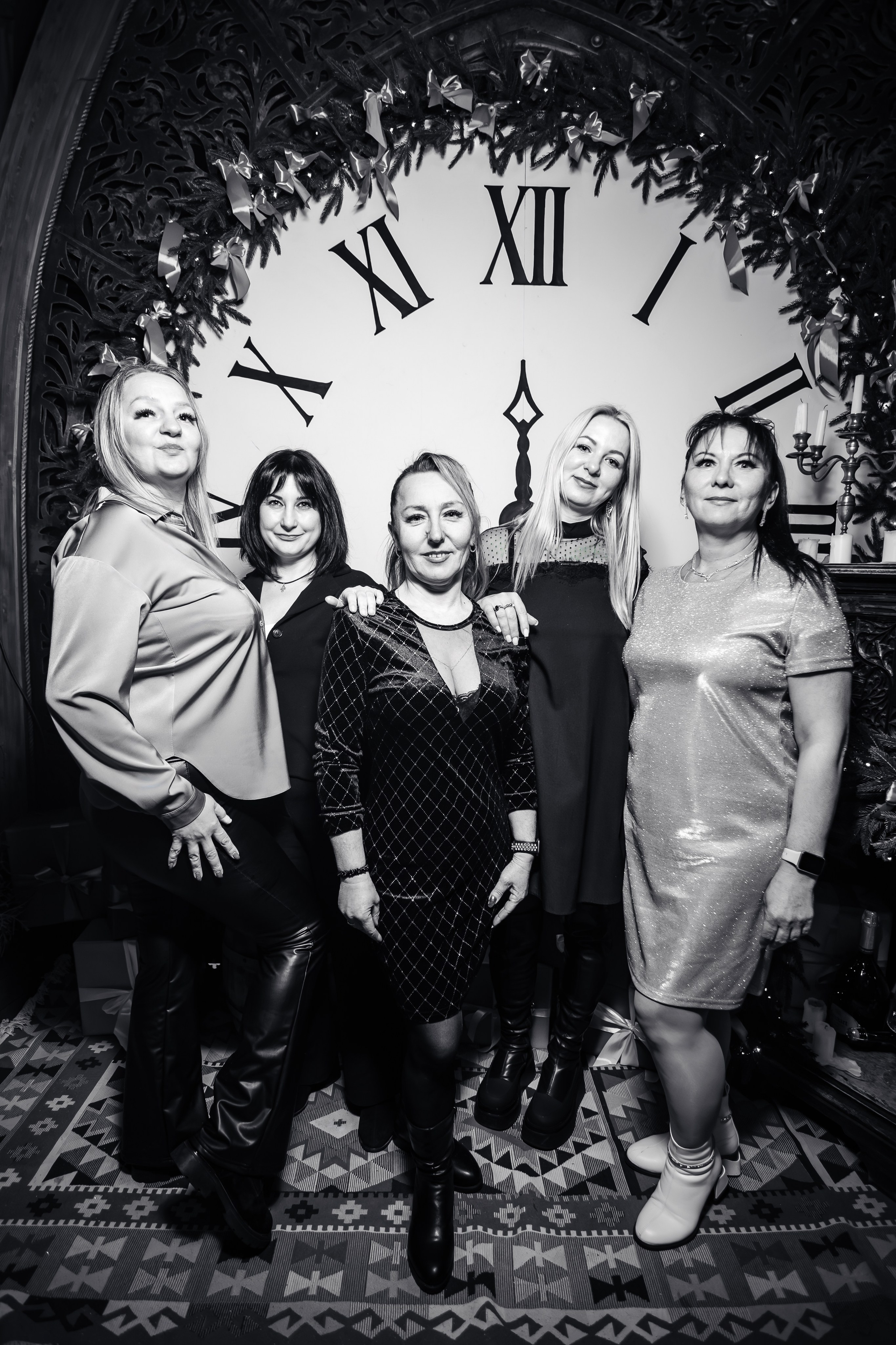 Городской корпоратив в PTIZZA_Ялта_29.12.2025. Аминов Руслан | Фотограф