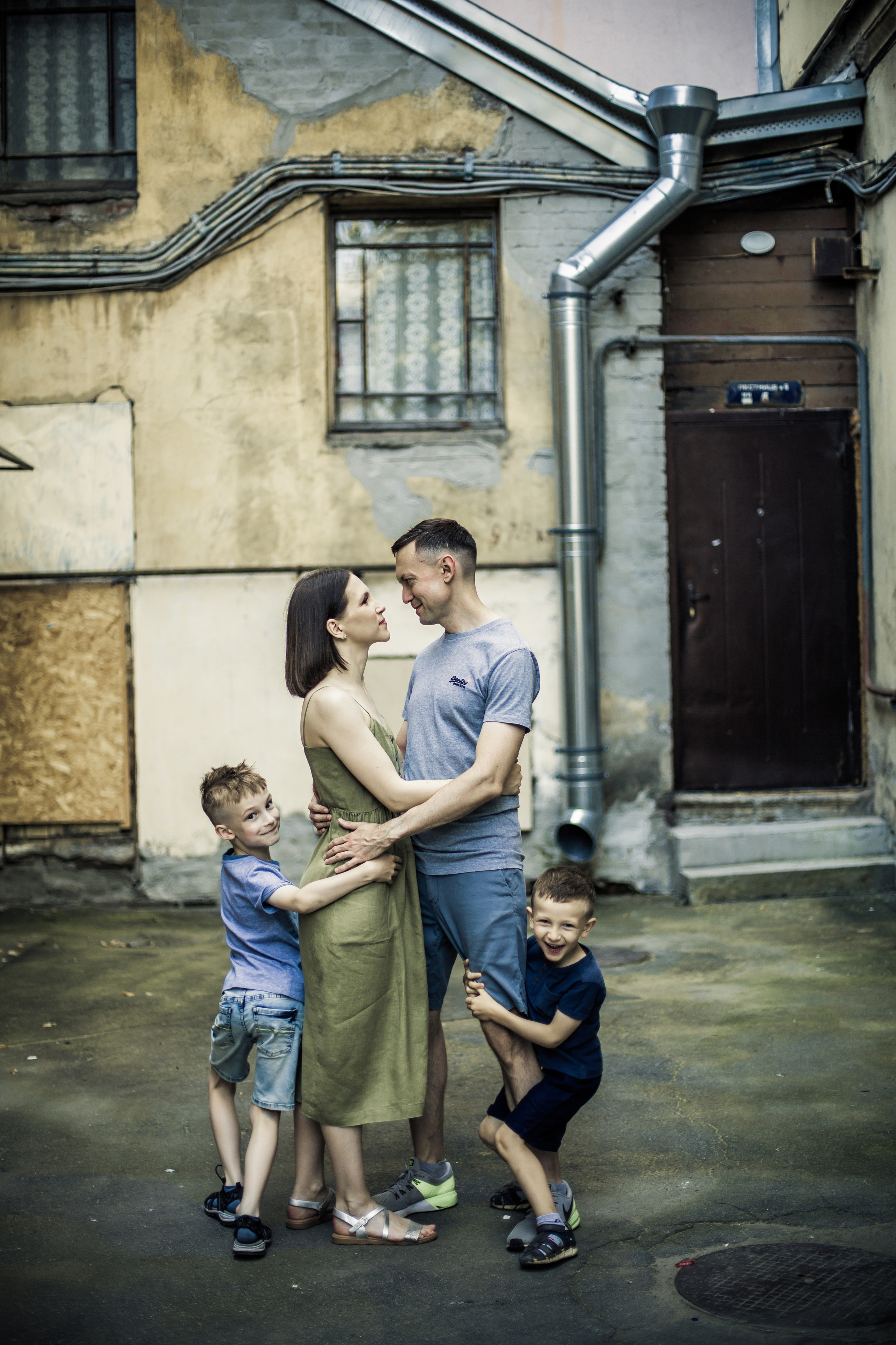 Семейная фотосессия на Васильевском острове. Детский, свадебный и семейный фотограф Юлия Курбатова, Санкт-Петербург