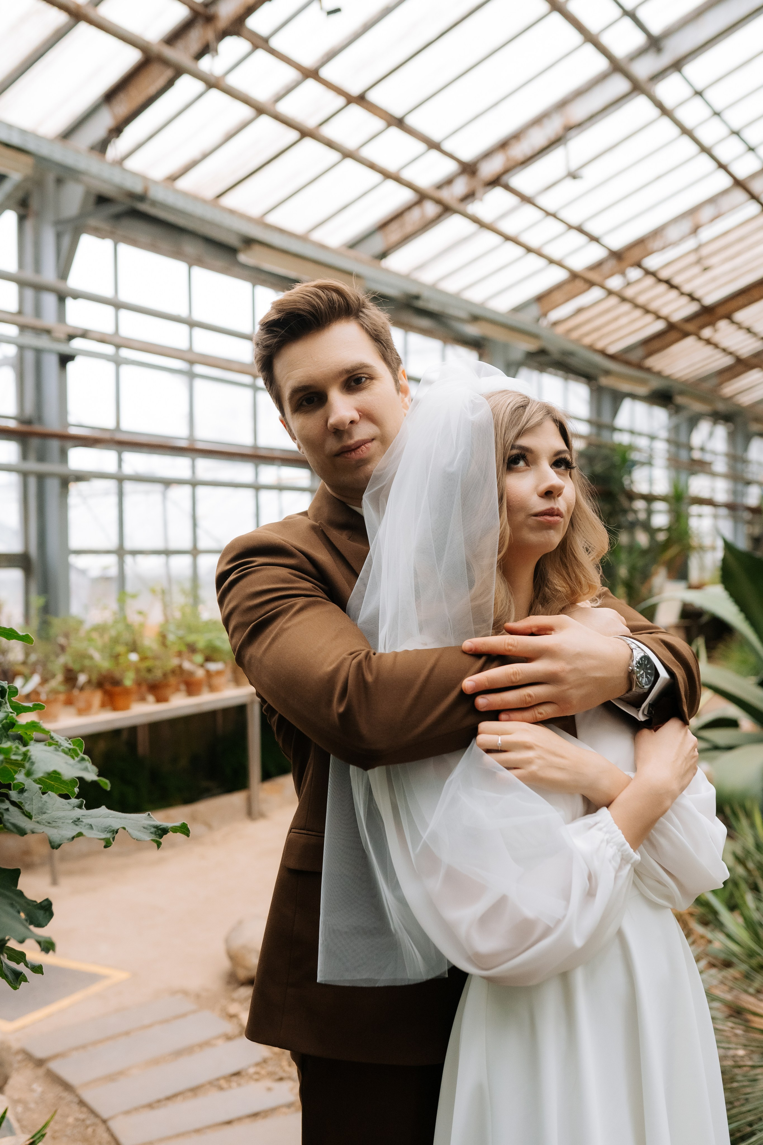 Свадебная фотосессия в оранжерее, Москва. Свадебный фотограф в Москве Анна Полушина