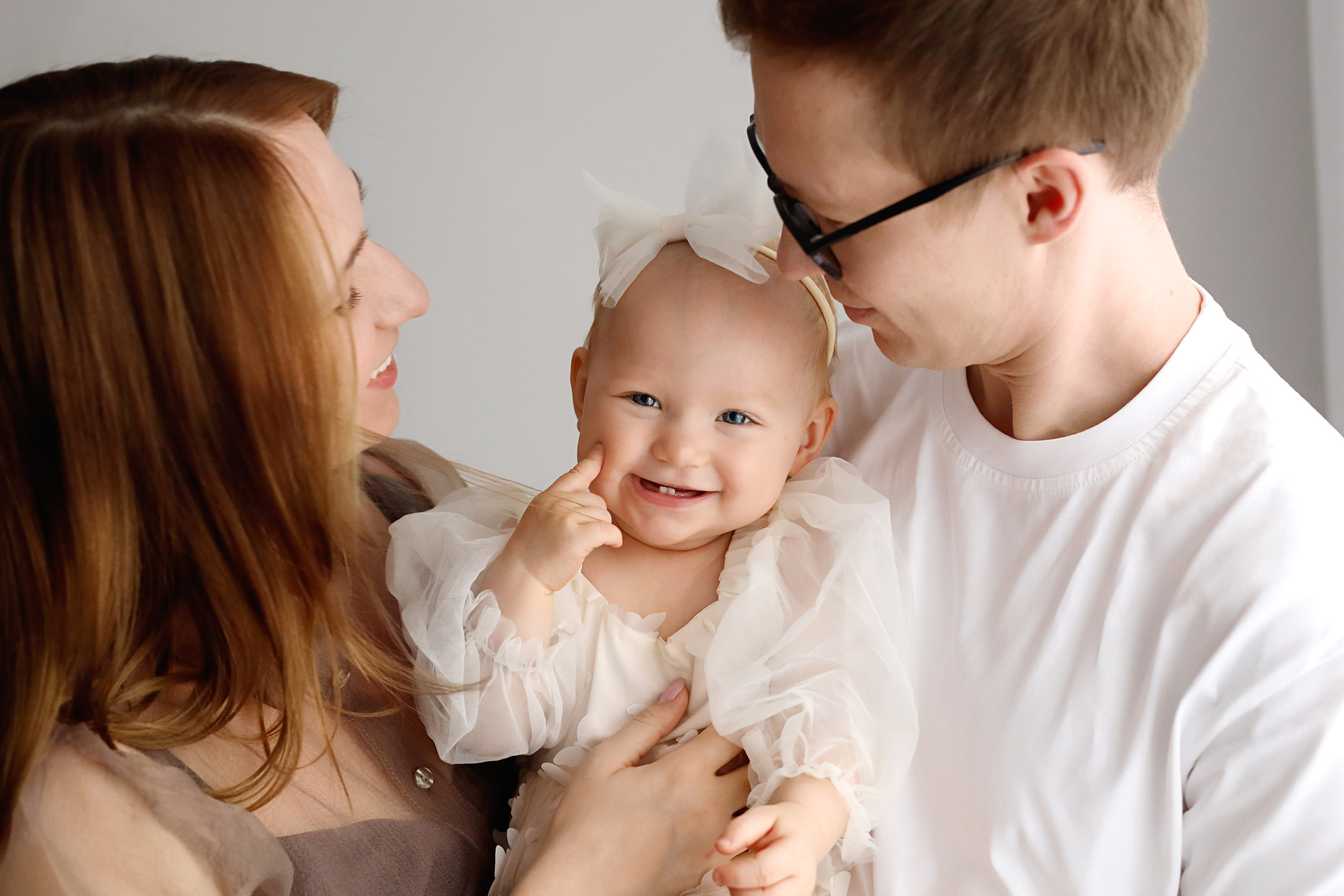 Алисе 1 годик. Фотограф новорожденных Москва. Ньюборн фотограф Москва