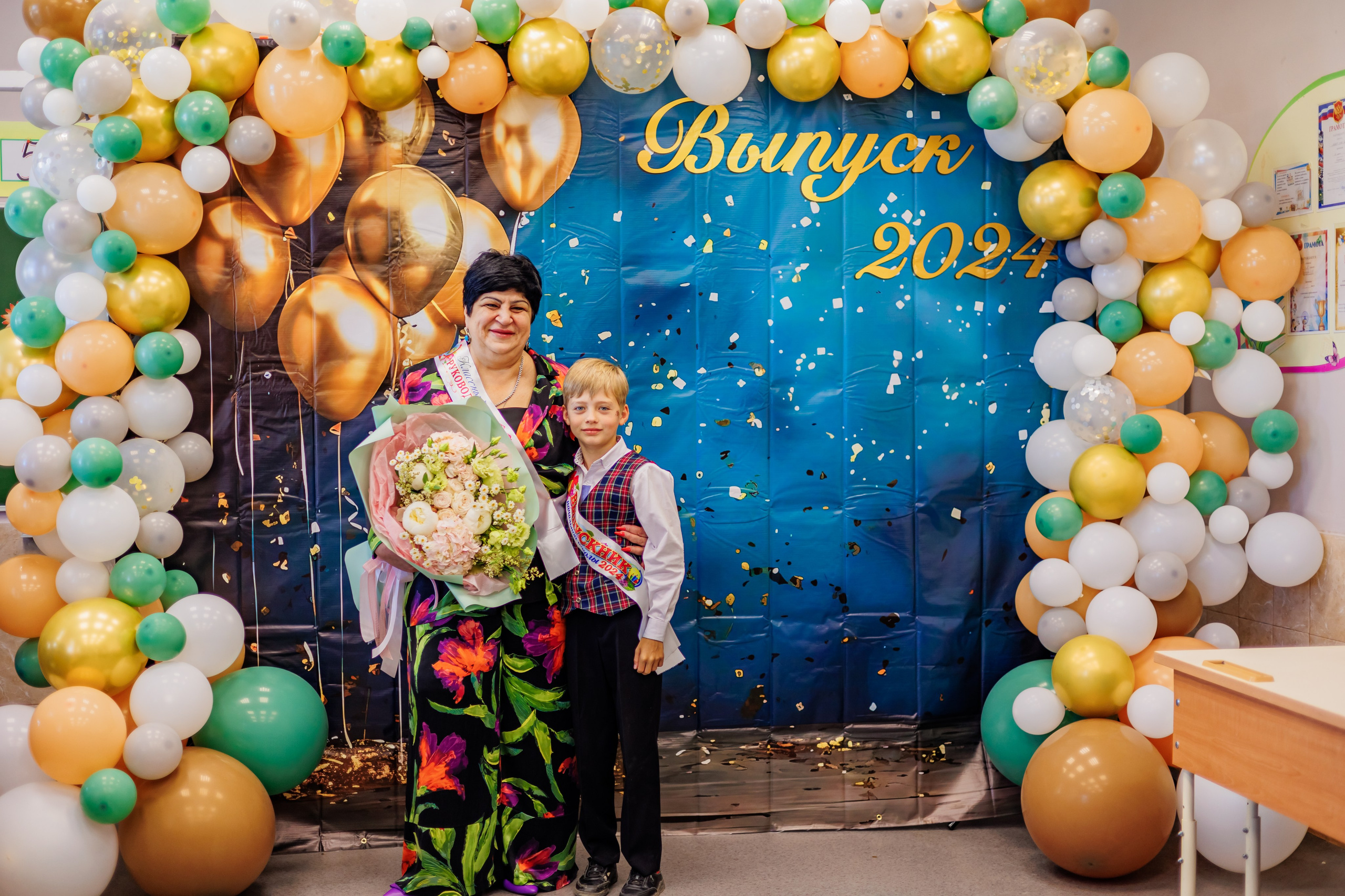 Выпуск 4а 25школа'24 год. Свадебный и семейный фотограф в Армавире