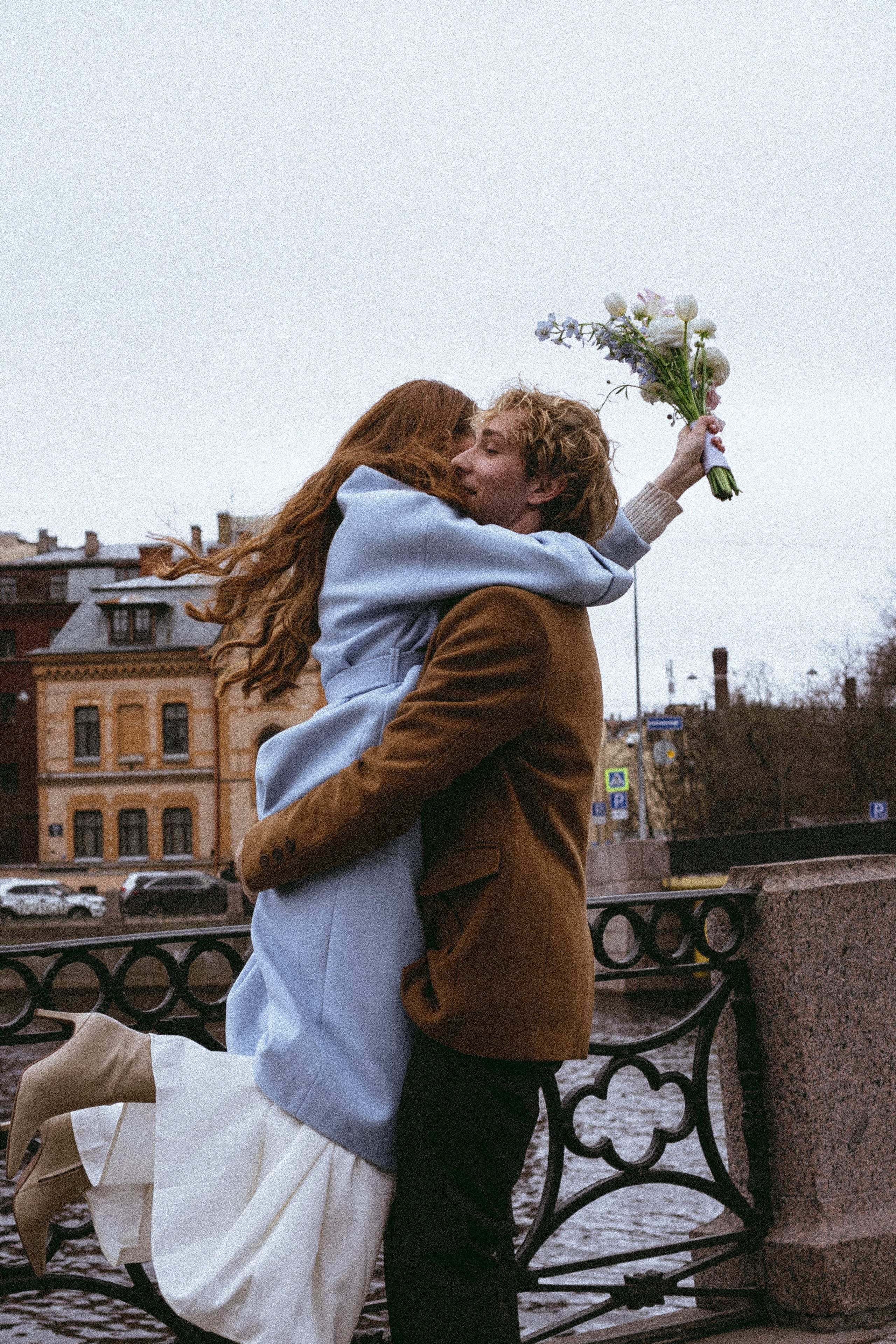 СВАДЕБНАЯ ПРОГУЛКА ПО ПЕТРОГРАДКЕ ВЕСНОЙ (ФОТОСЕССИИЯ ПАРЫ СВАДЕБНАЯ). Профессиональный фотограф, Санкт-Петербург — Виктория Богомолова