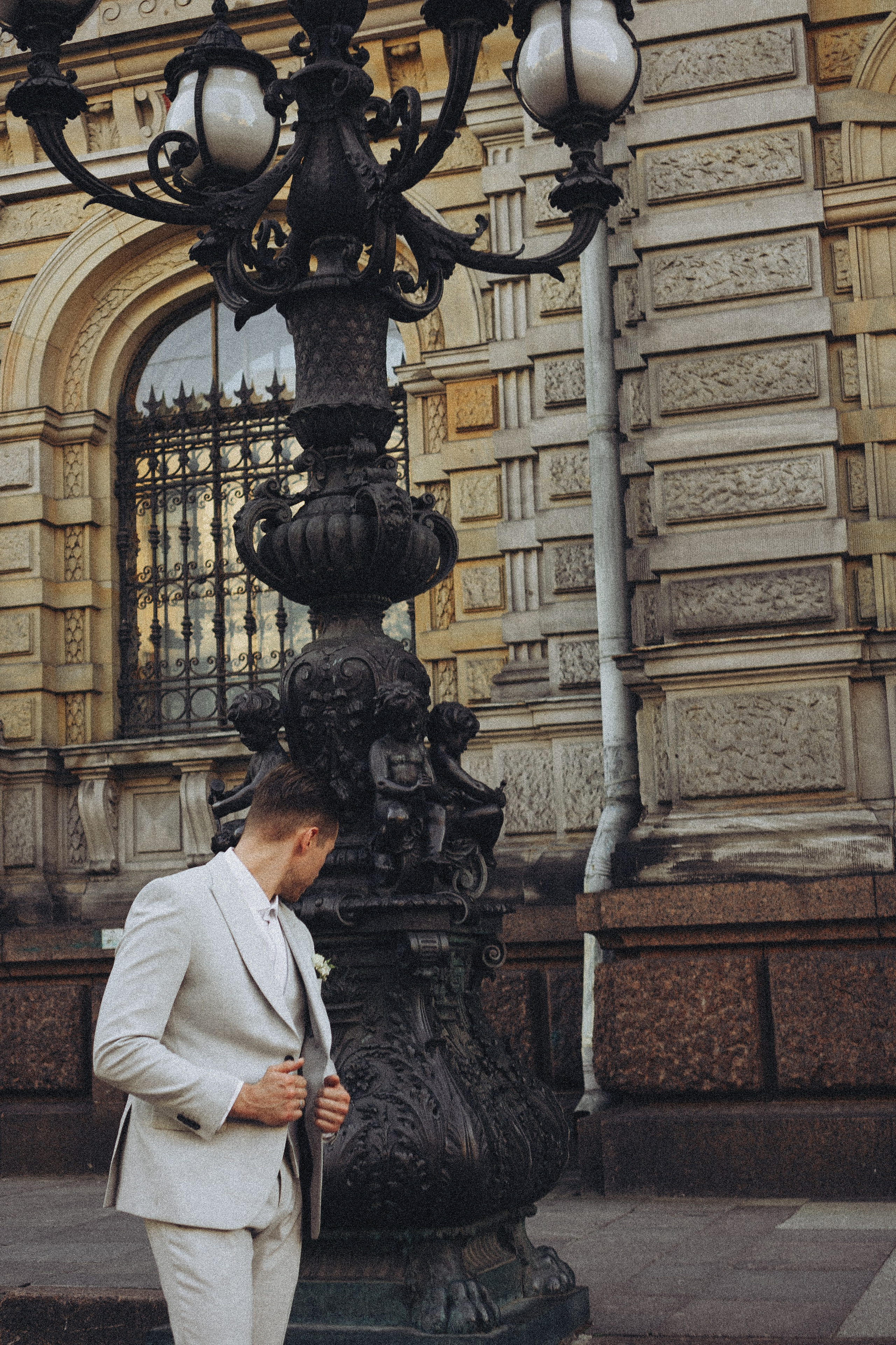 Свадебная сьемка у академии Штиглица. Профессиональный фотограф, Санкт-Петербург — Виктория Богомолова