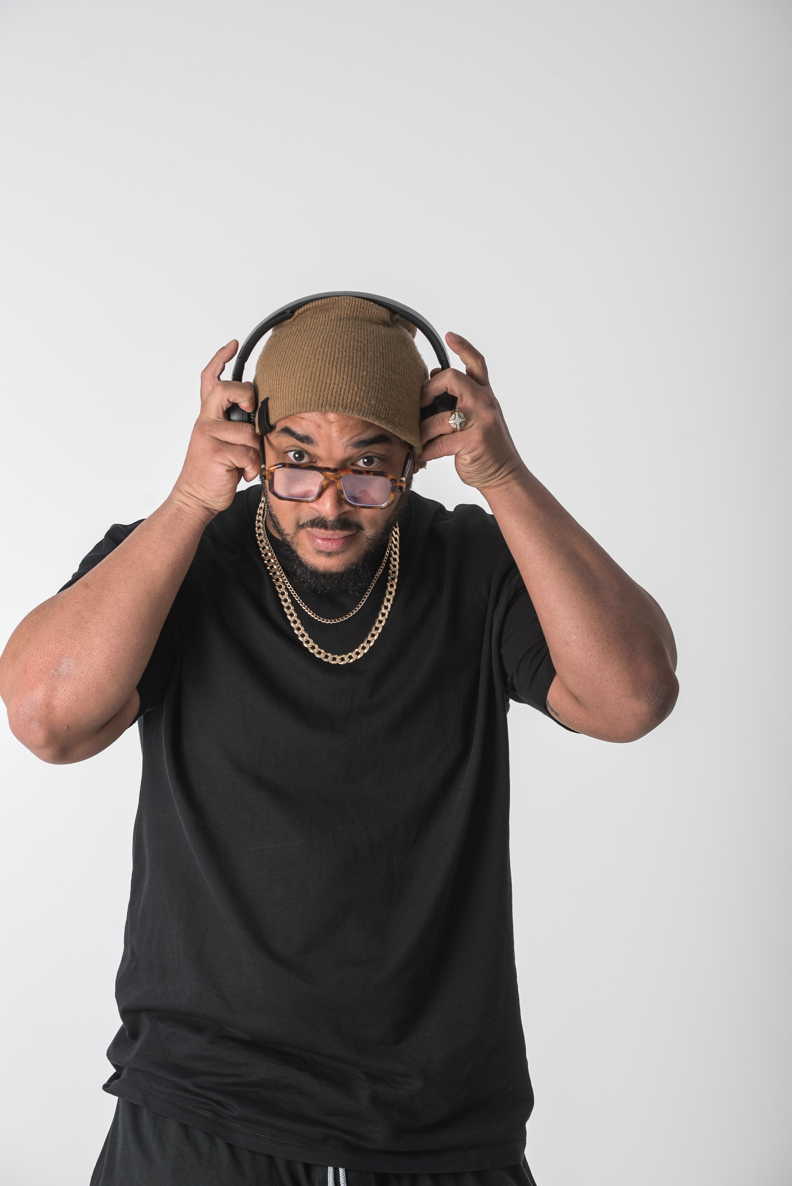 Маркетплэйс. Фотограф для маркет плэйсов и портретный фотограф Балакирев Дмитрий москва