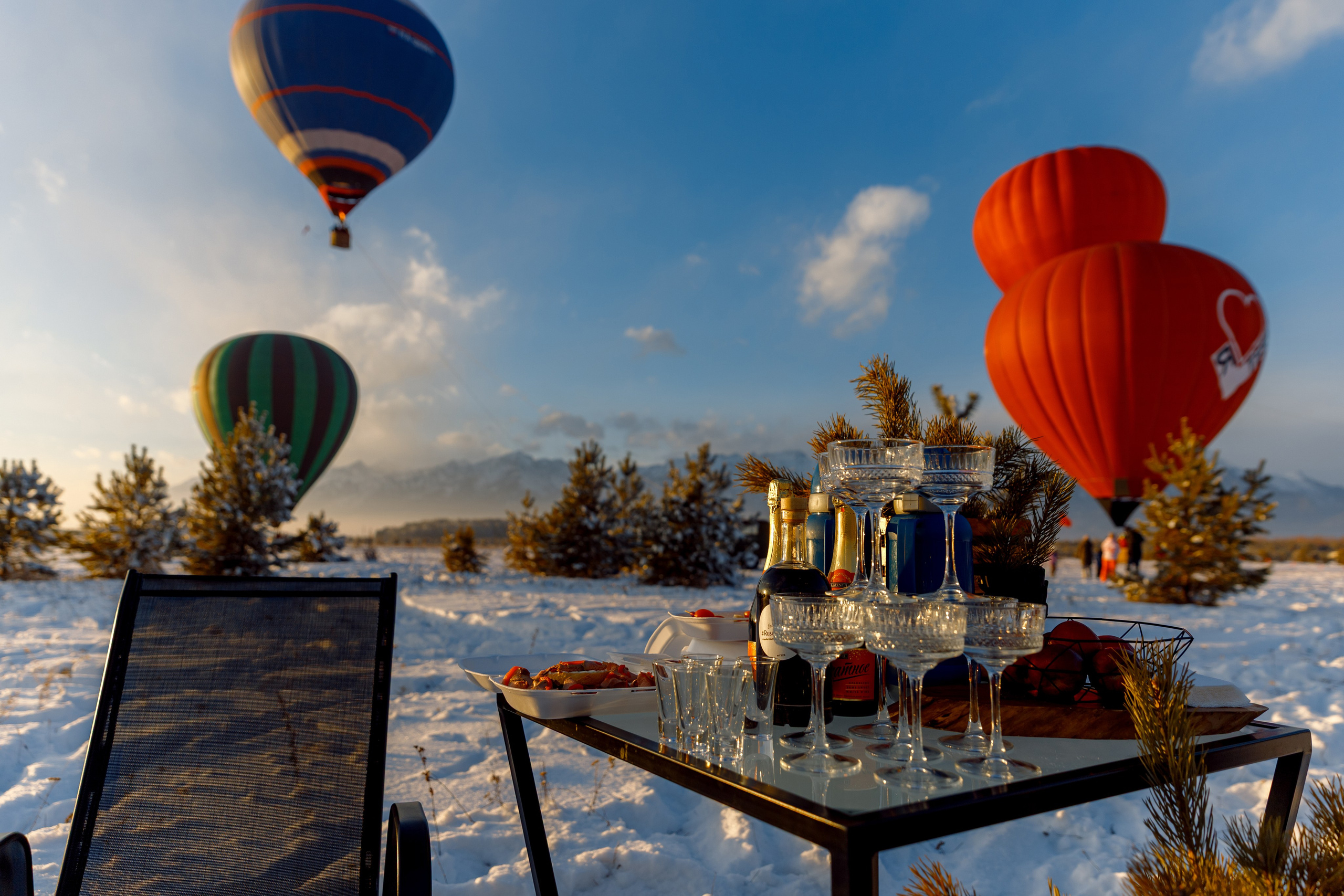 ЯБЛОКИ НА СНЕГУ. Свадебный фотограф Иркутск, репортажный фотограф Иркутск