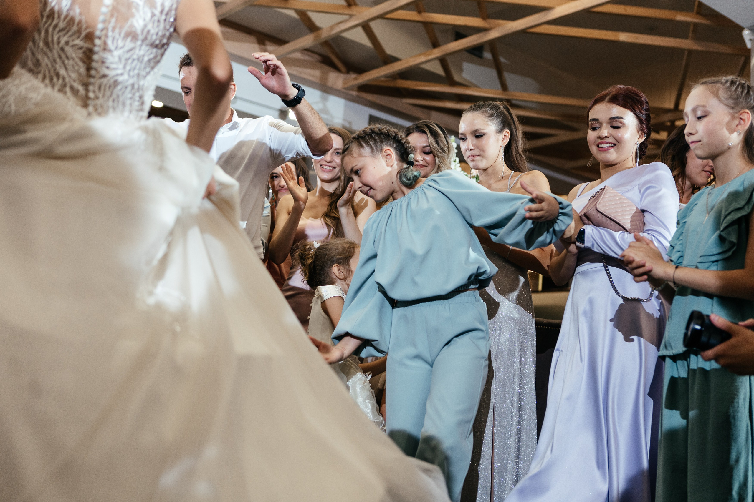 Свадебный фотограф Уфа — Руслан ГабдлисламовЖивые эмоции, красивые кадры, воспоминания на всю жизнь.Работаю по всей Республике Башкортоста. Свадебный фотограф Уфа Руслан Габдлисламов