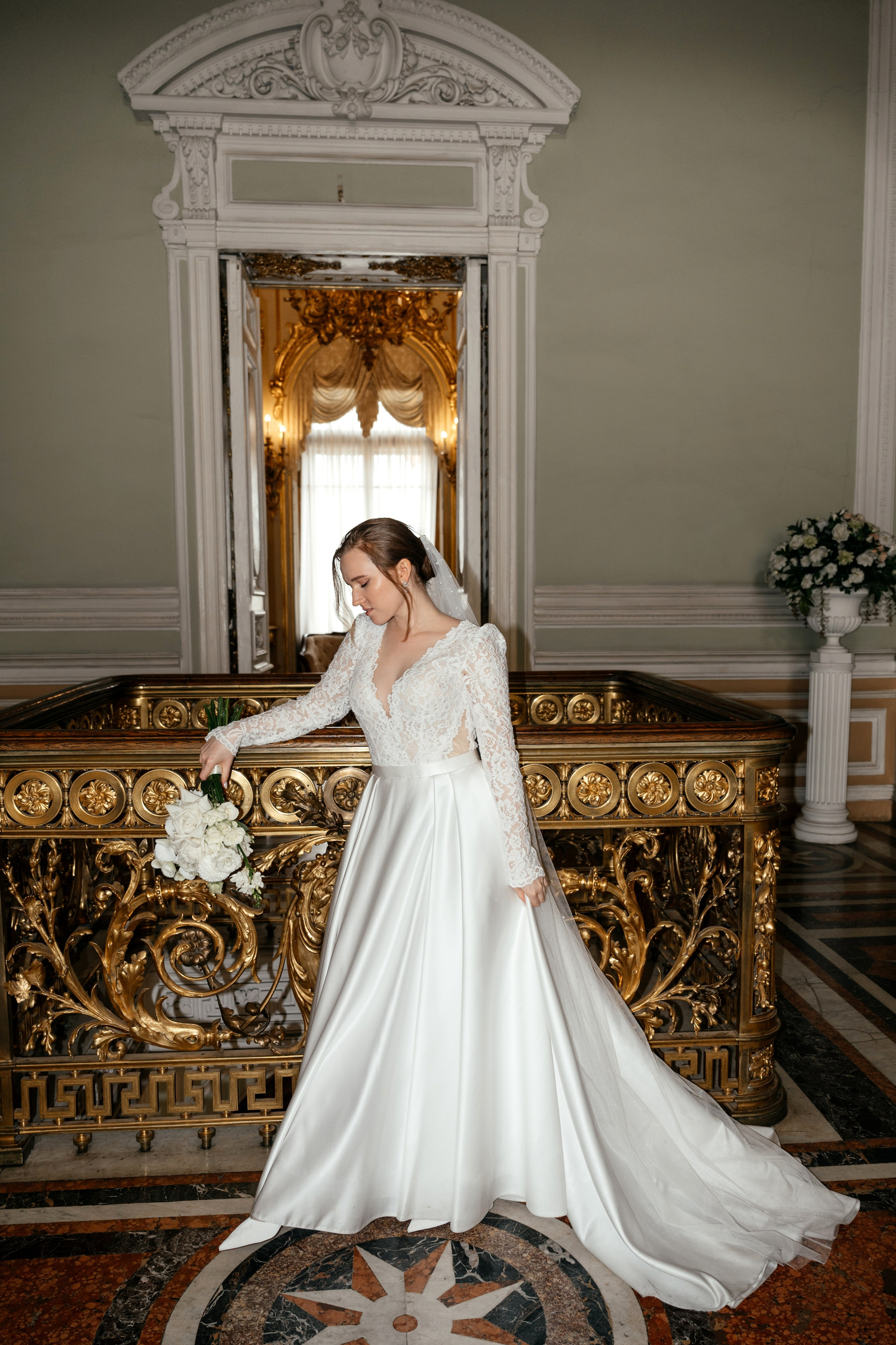 Никита и Фаина. Свадебный и студийный фотограф Ирина Котикова