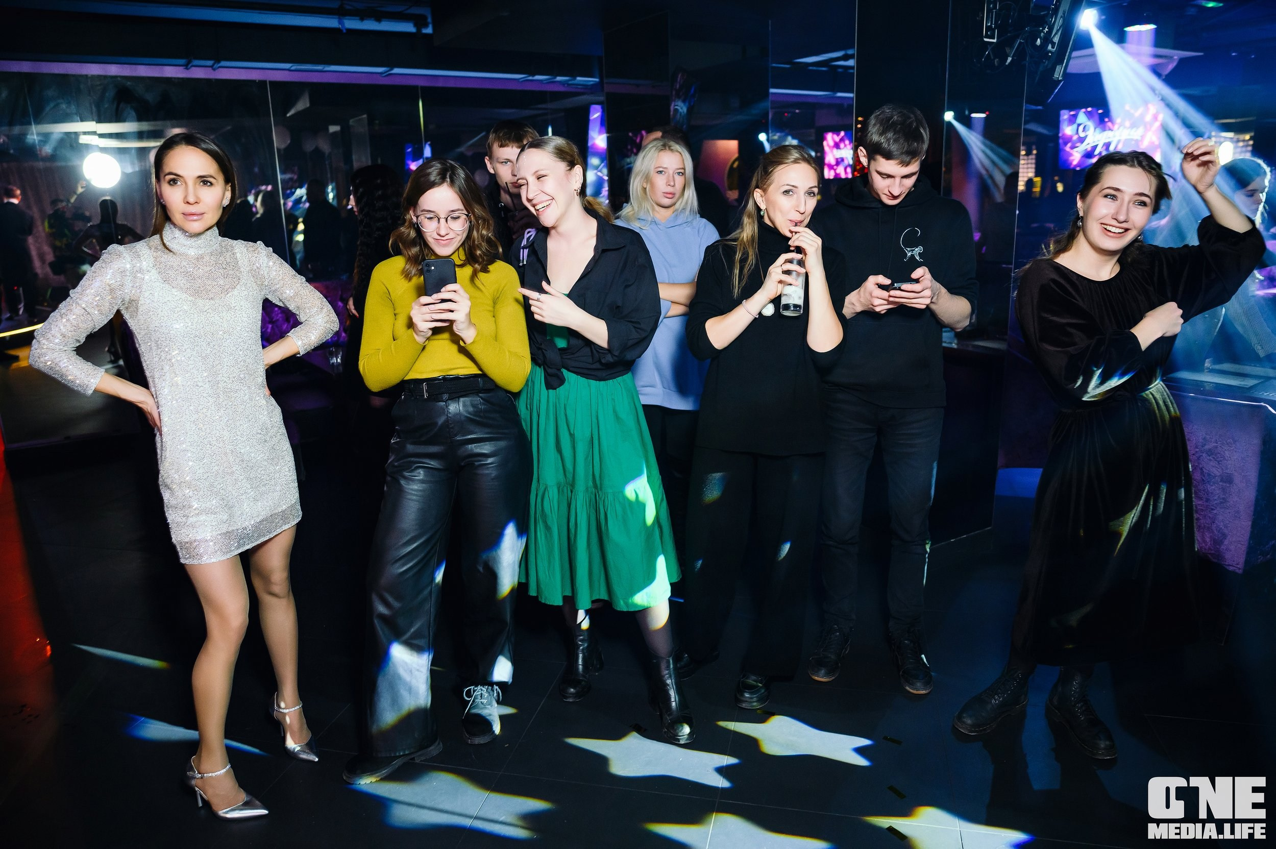 Фоторепортаж из караоке-клуба Эйфория. One Media Life: фоторепортажи, фотоотчеты с мероприятий и заведений