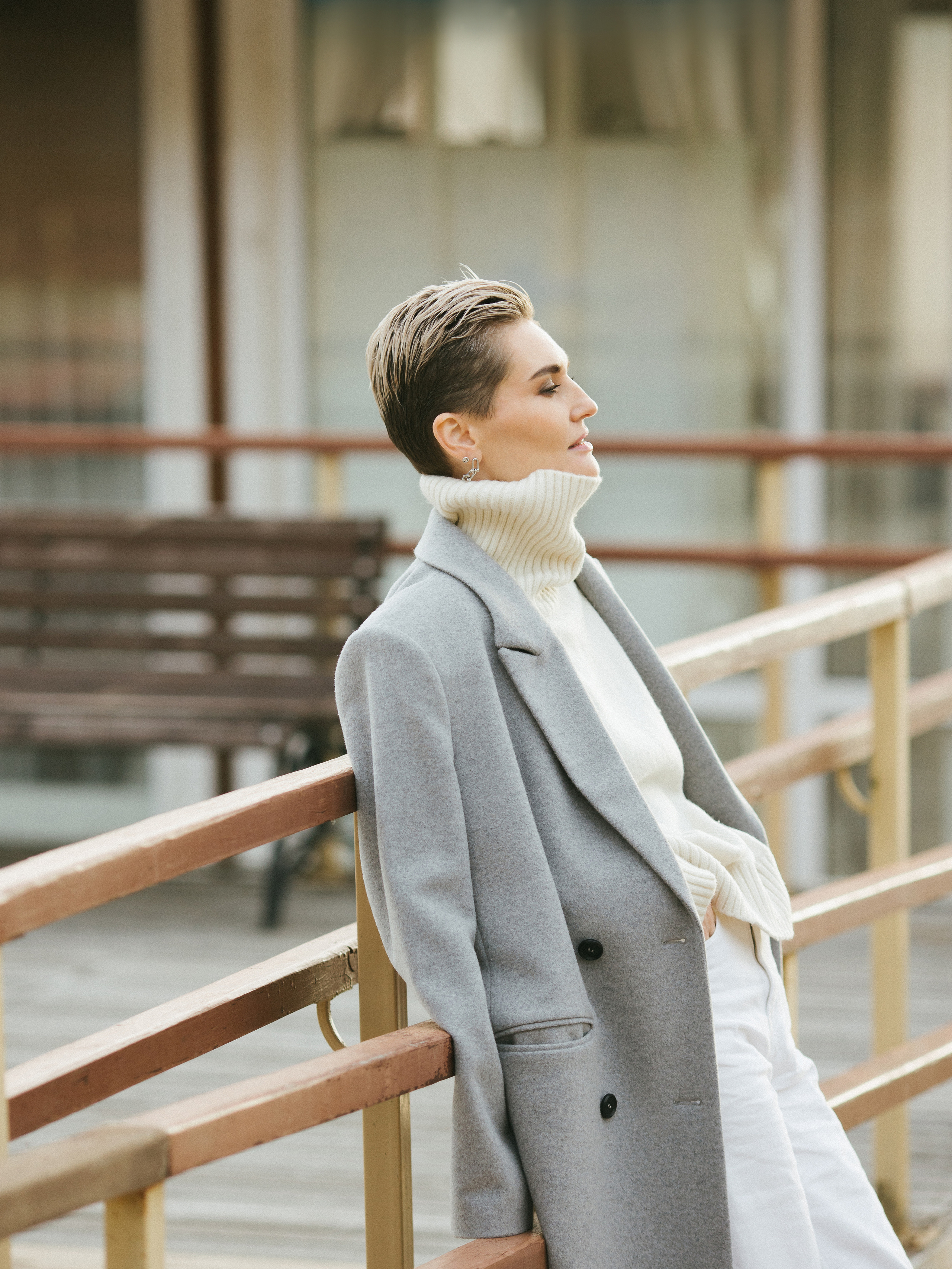 Ира на пляже. Контент фотограф в Санкт-Петербурге Елена Кегель