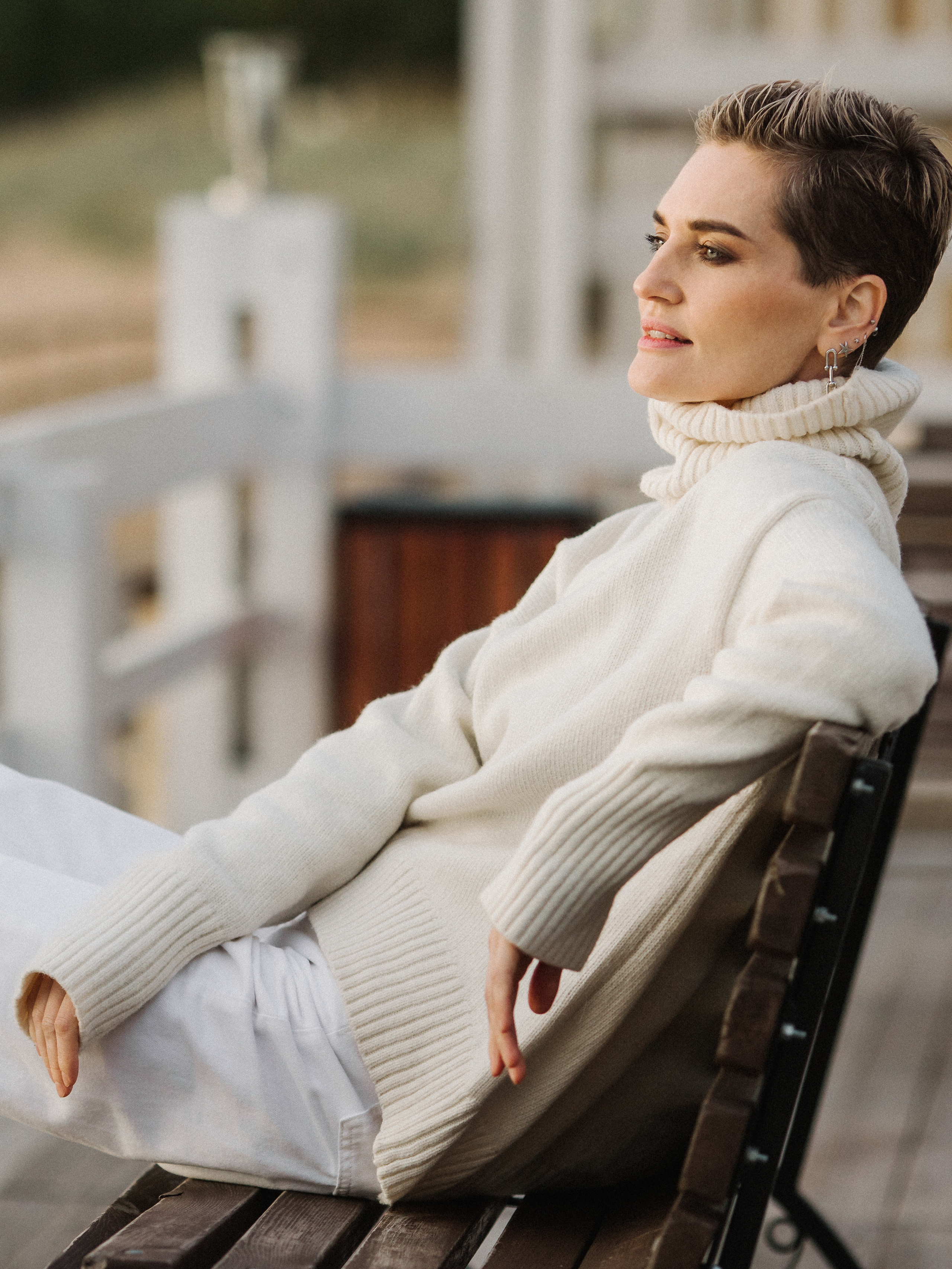 Ира на пляже. Контент фотограф в Санкт-Петербурге Елена Кегель