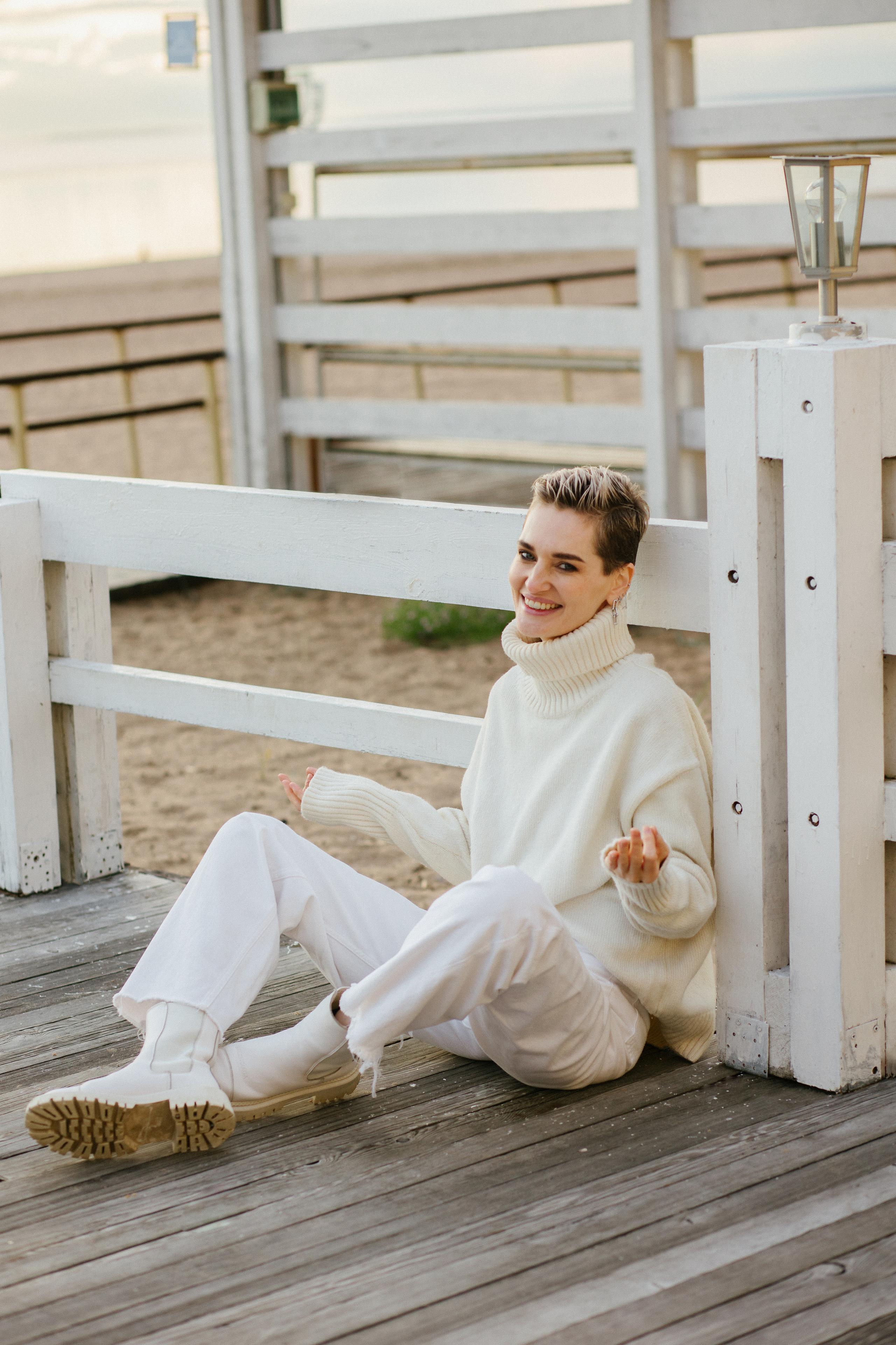 Ира на пляже. Контент фотограф в Санкт-Петербурге Елена Кегель