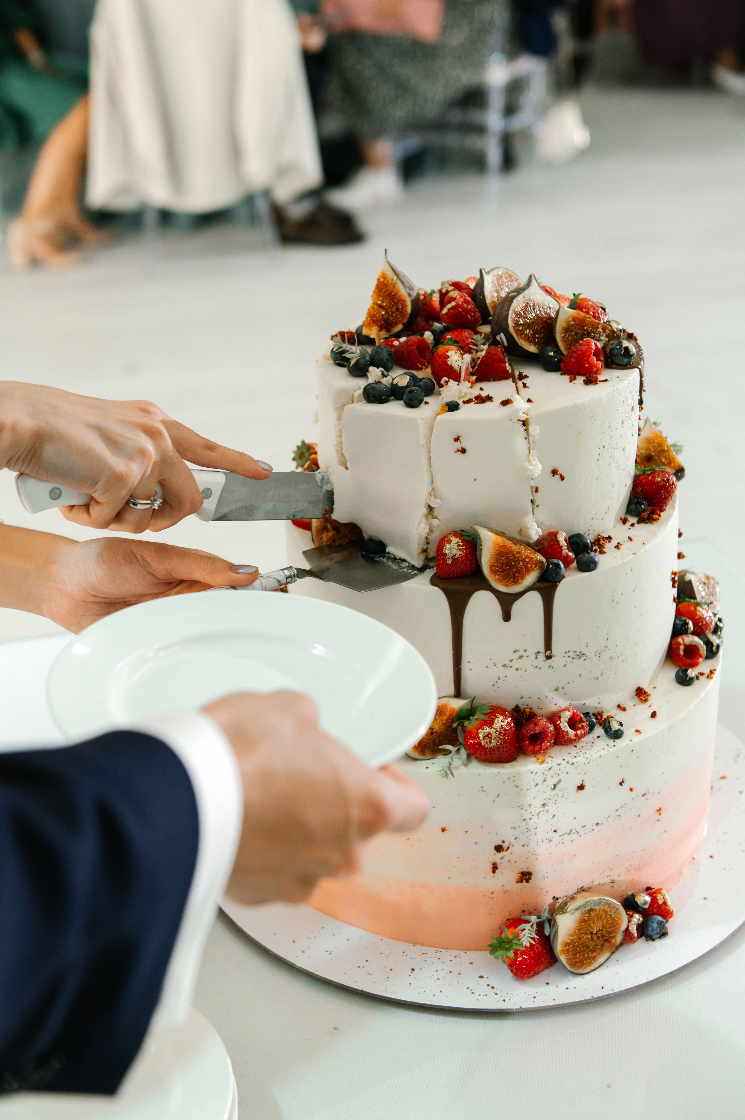 Свадебная фотосессия в яхт-клубе. Семейный и свадебный фотограф в Москве Татьяна Николаева