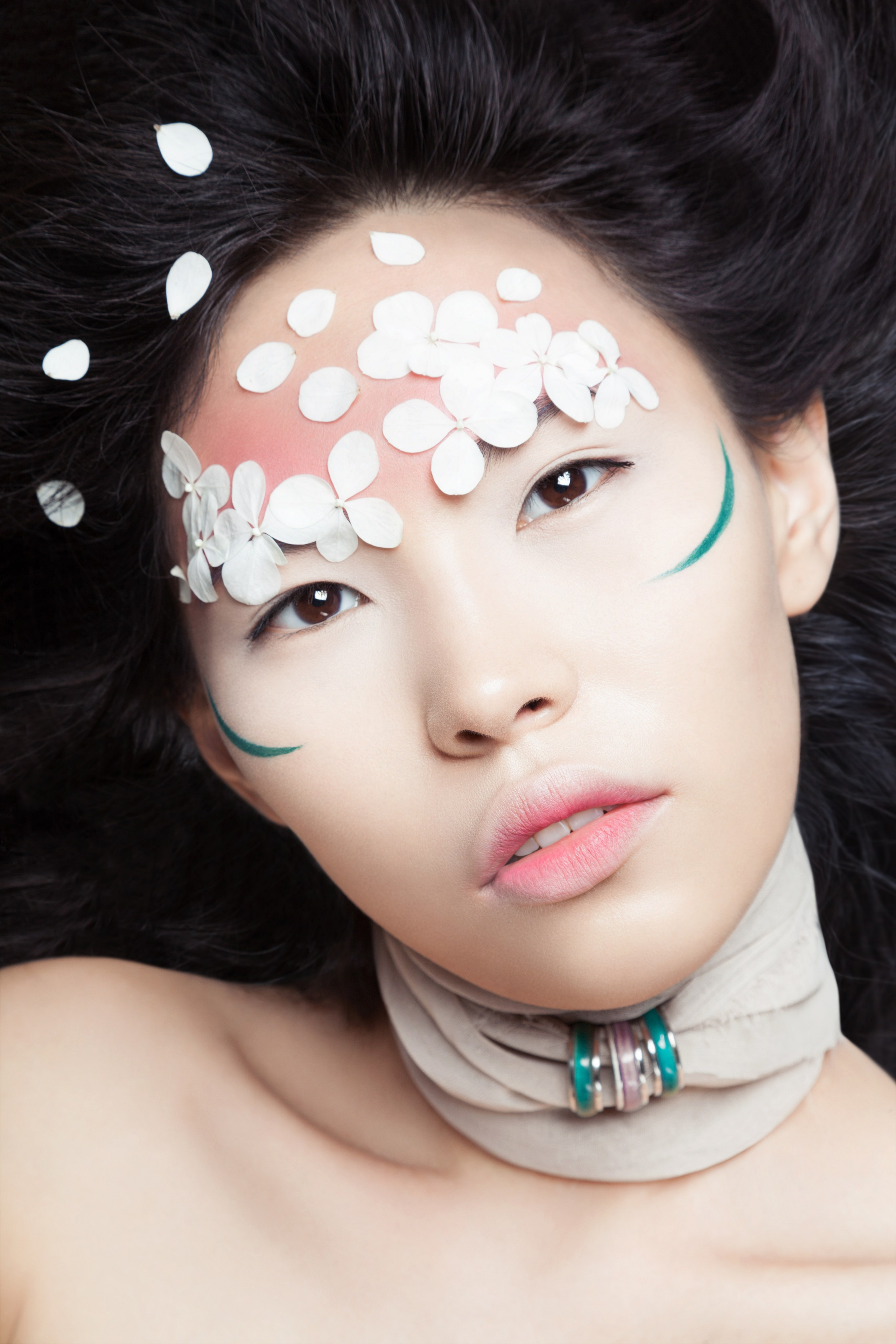 Альбом бьюти. Звездный фотограф Алина Голубь. Москва