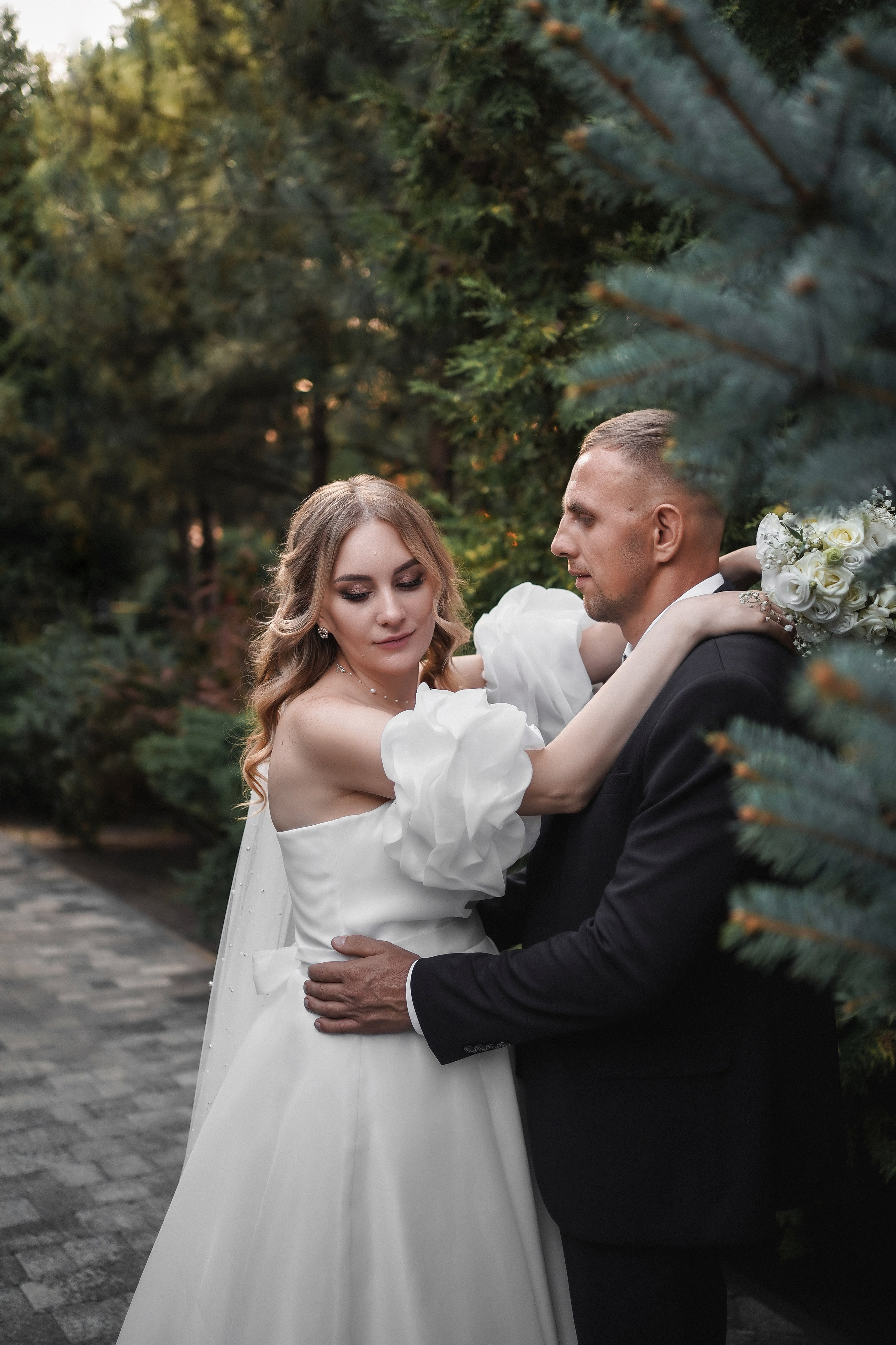 Фотосессия в ресторане Голубое озеро. Фотограф Ростов-на-Дону. Константин и Алёна. Свадебный фотограф в Ростове-на-Дону. Таинство Крещения и Венчания, семейные фотосессии. Алёна Чёботова