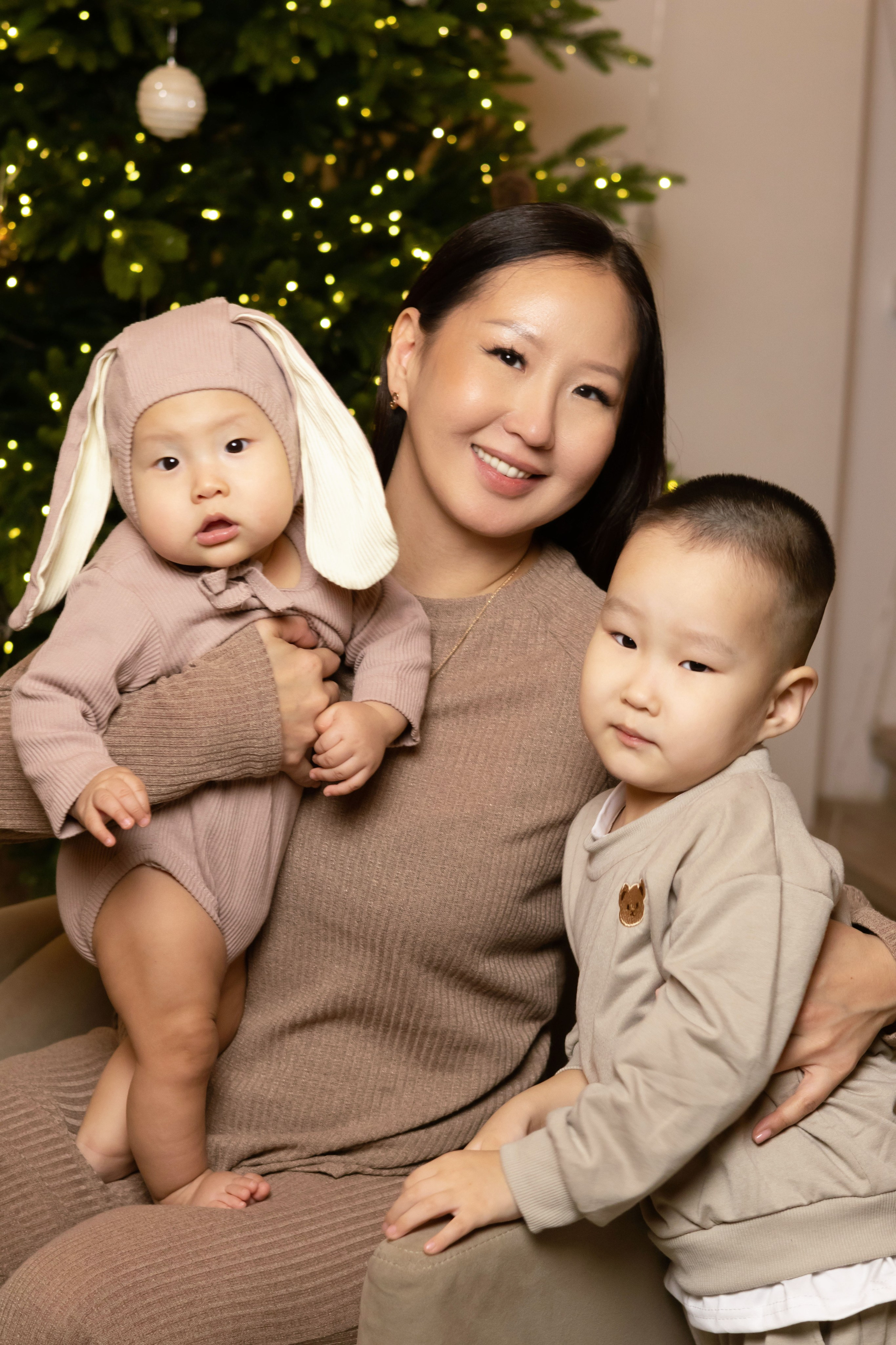 Очаровательная семья. Фотограф Якутск Зоя Николаева