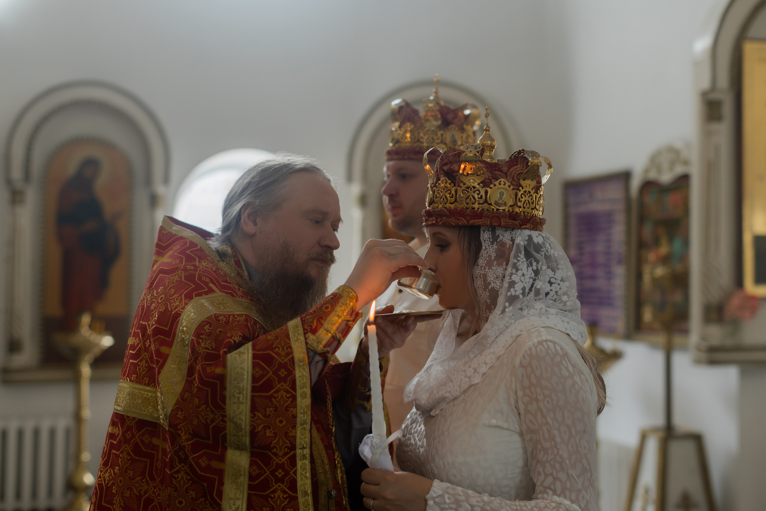 Венчание (Храм святителя Иннокентия). Свадебный и семейный фотограф в Перми Дергачева Кристина