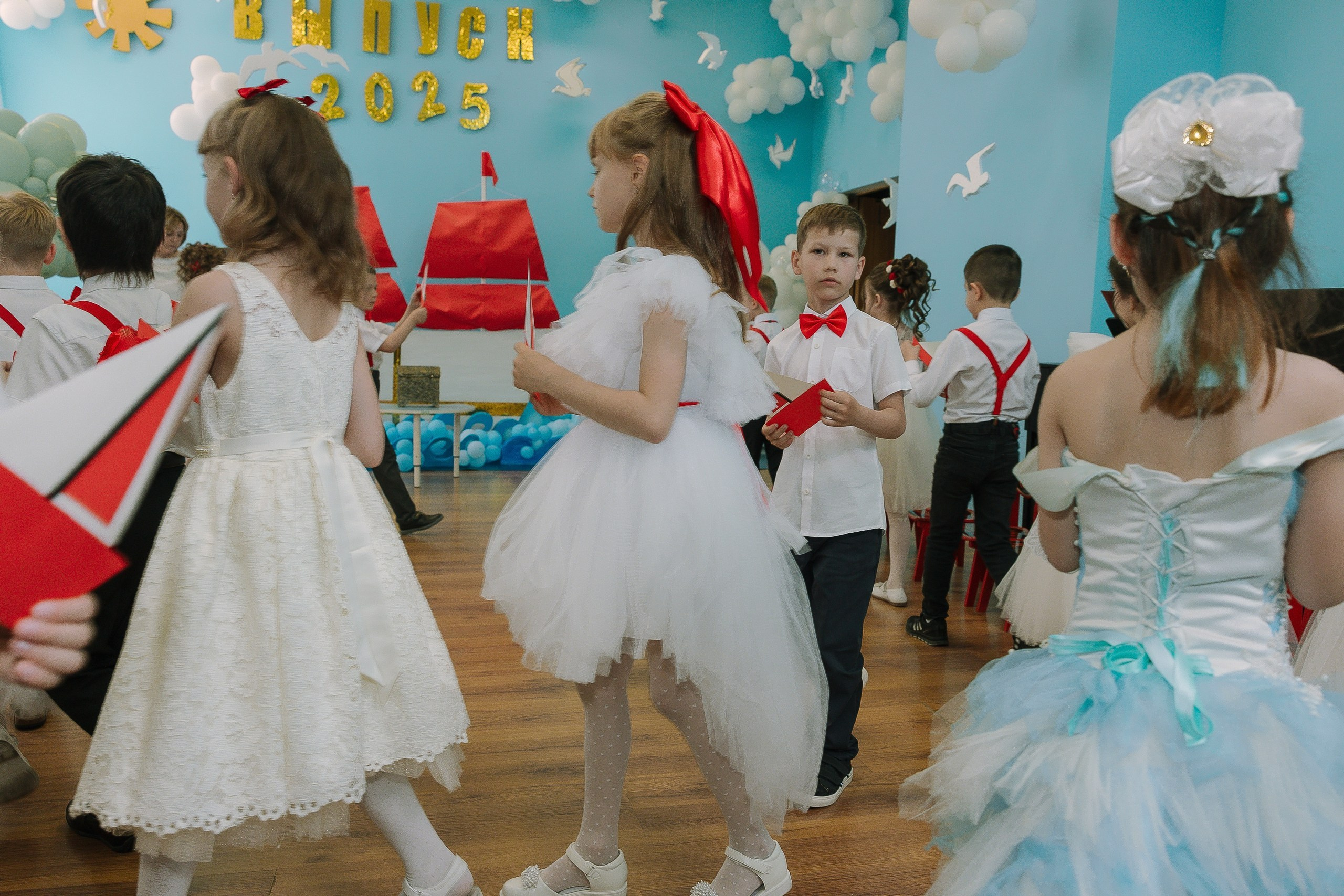 Выпускной 10 ДС. Выпускные альбомы Натальи Бутко: Новороссийск, Анапа, Геленджик