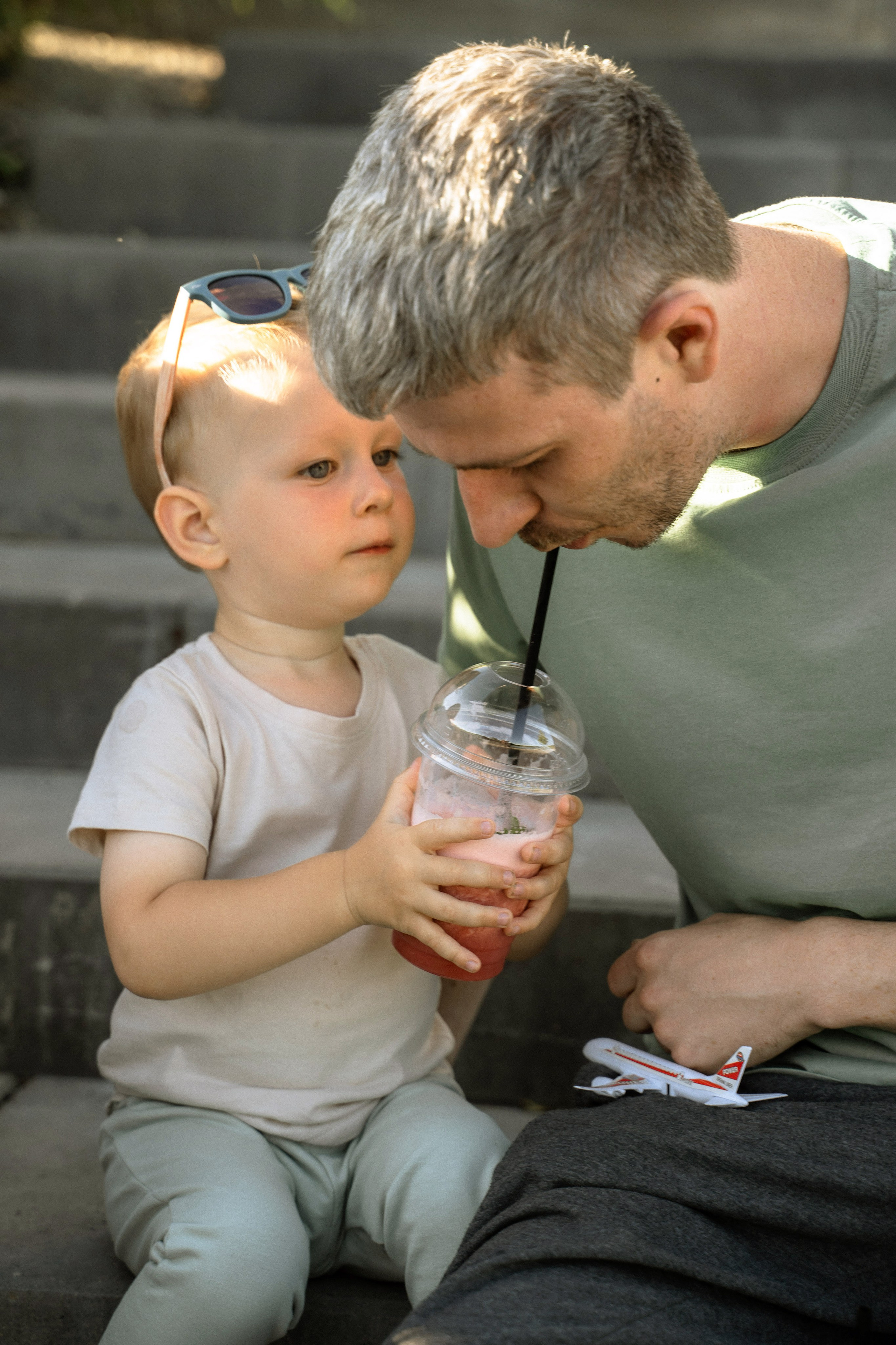Семейная прогулка. Главная