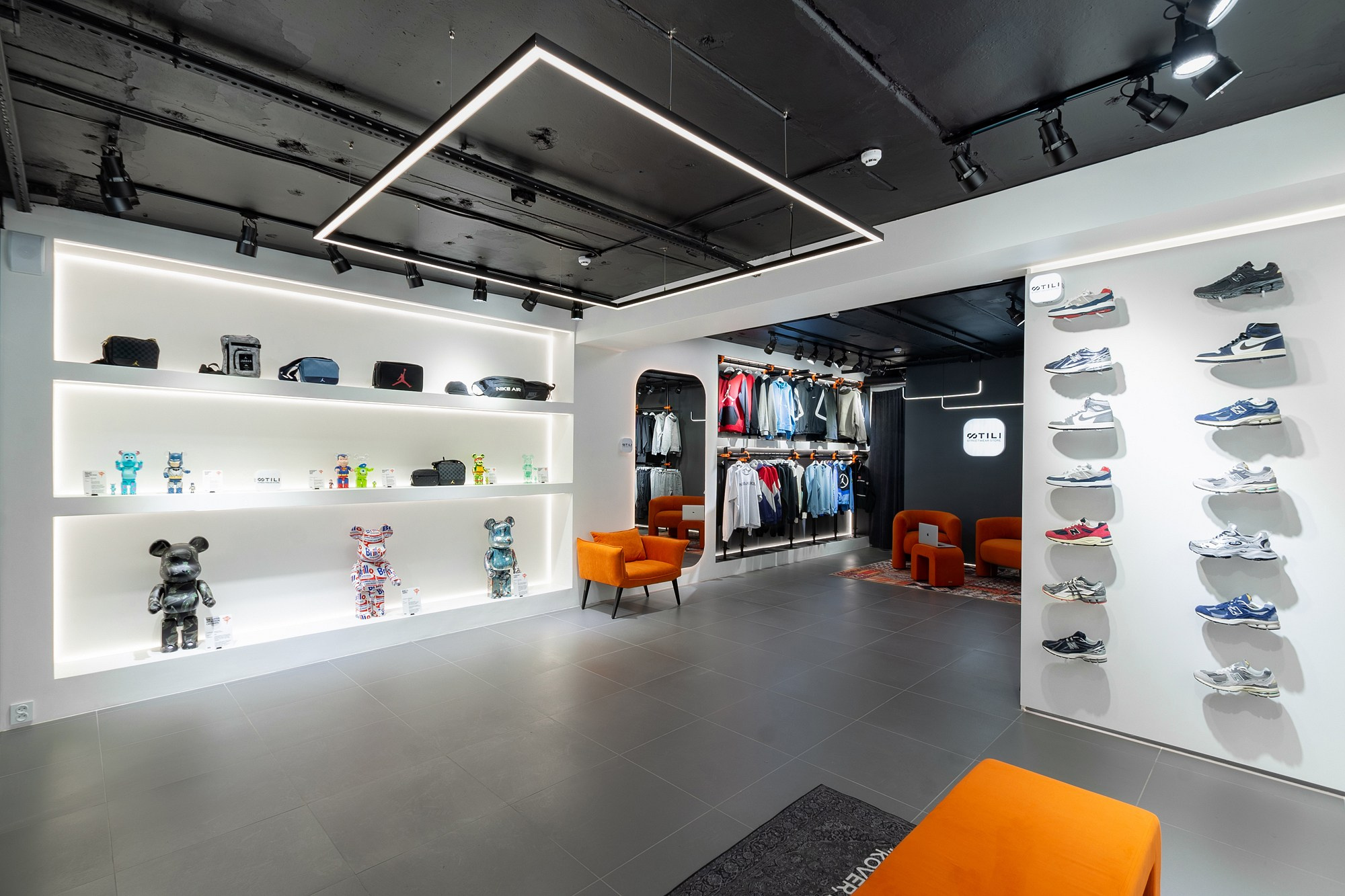 STILI магазин спортивной одежды. Фотограф Сергей Сергеев