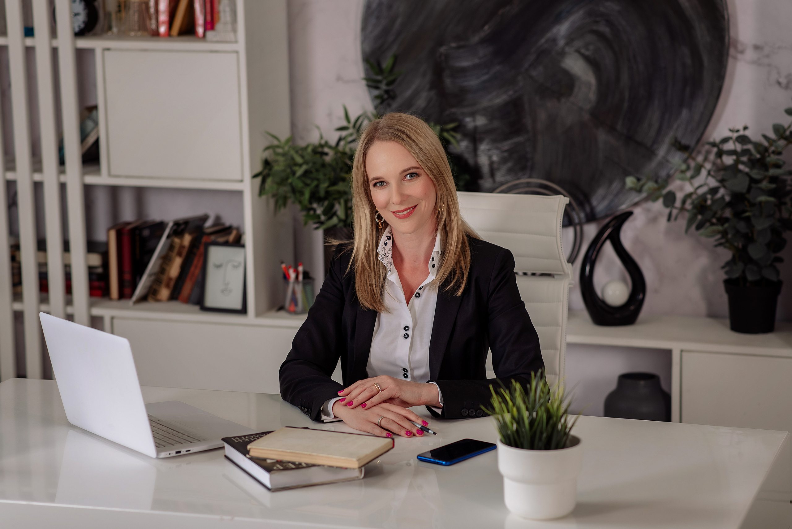 Бизнес портрет (контент-съёмка). Анастасия Русяева — профессиональный фотограф в Москве