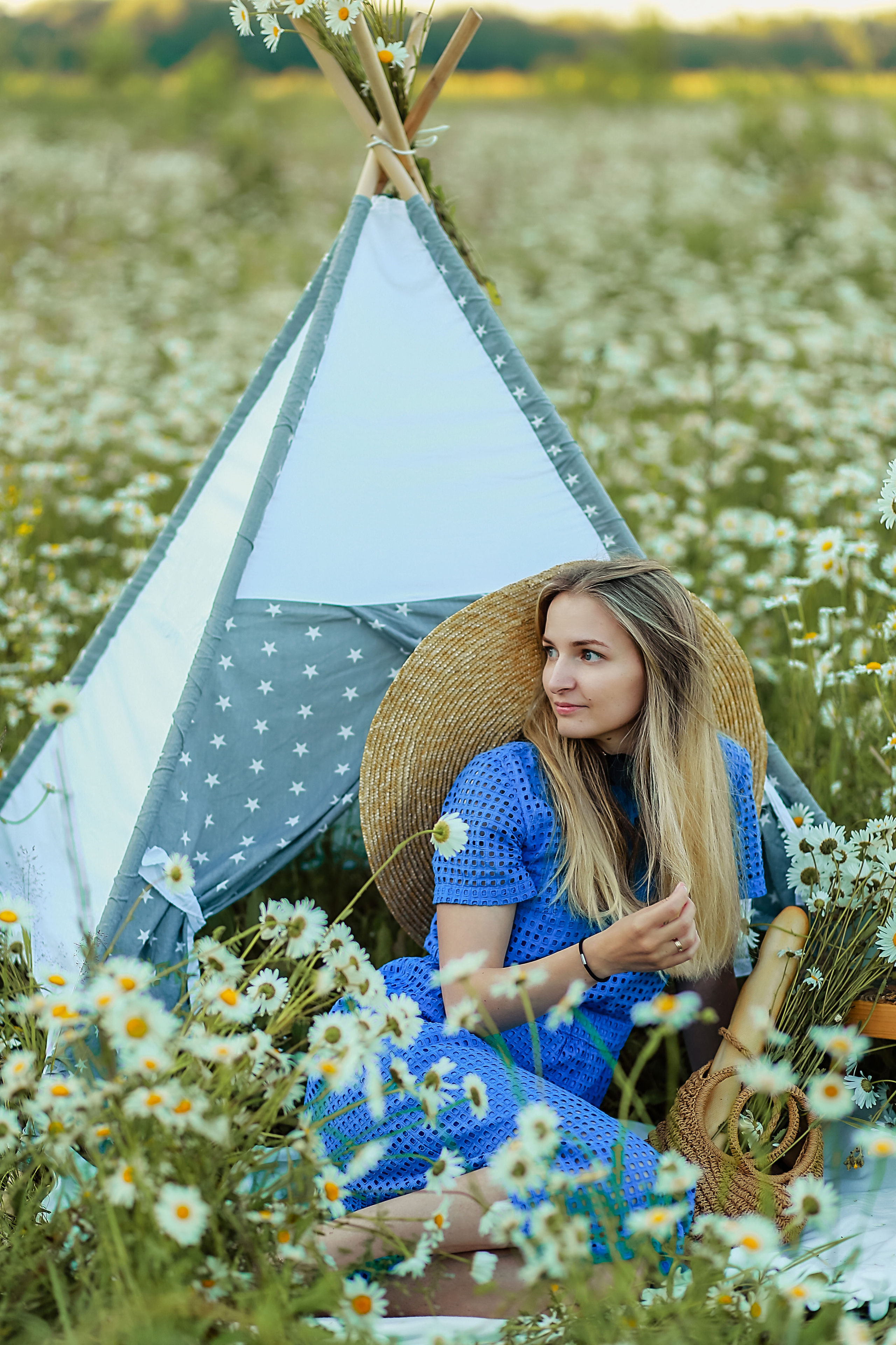 Фотосессия в ромашках. Иванова Ирина Свадебный и семейный фотограф г. Уфа