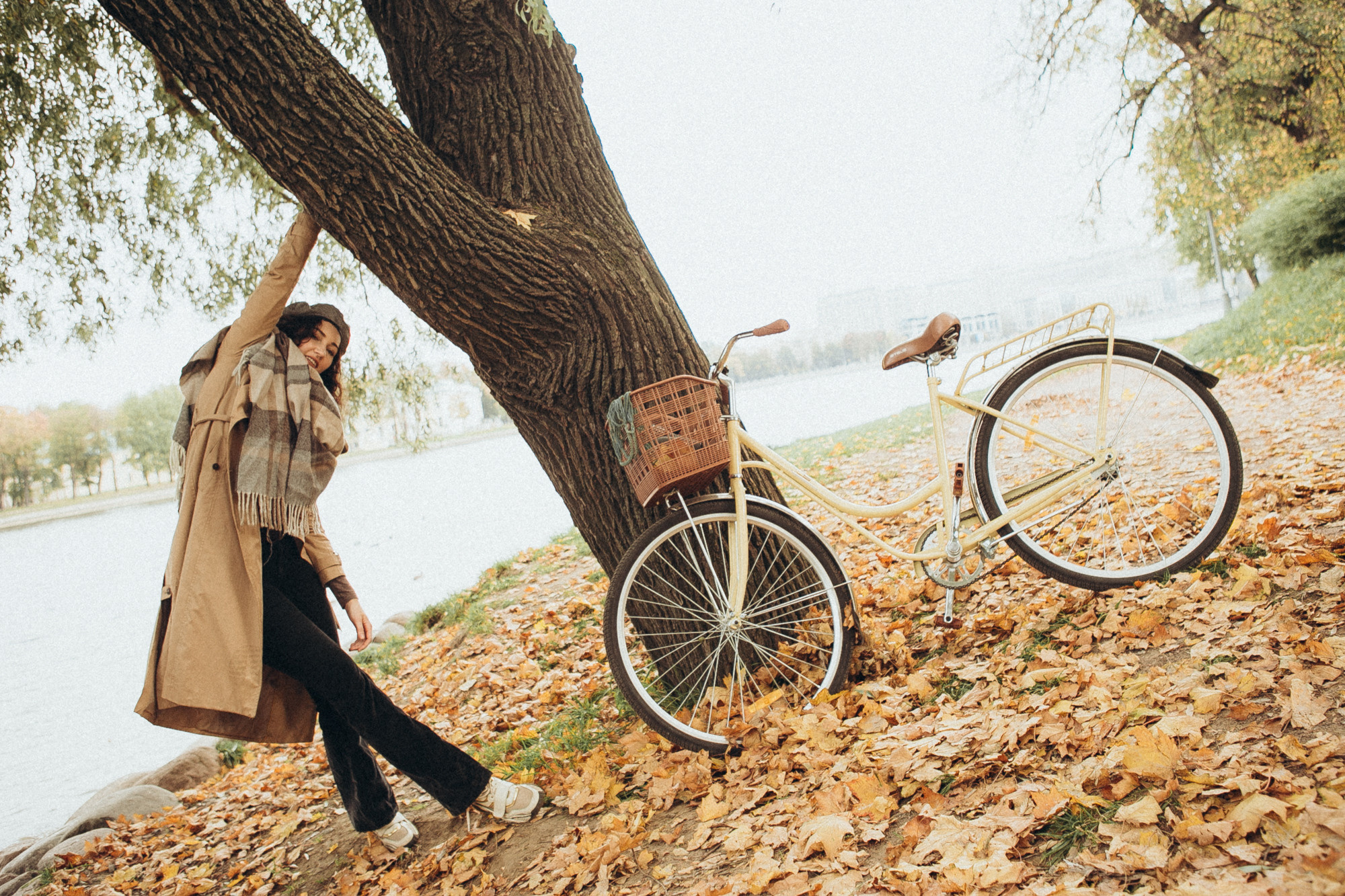 Маша и велосипед. Даша Яковенко Фотограф Спб