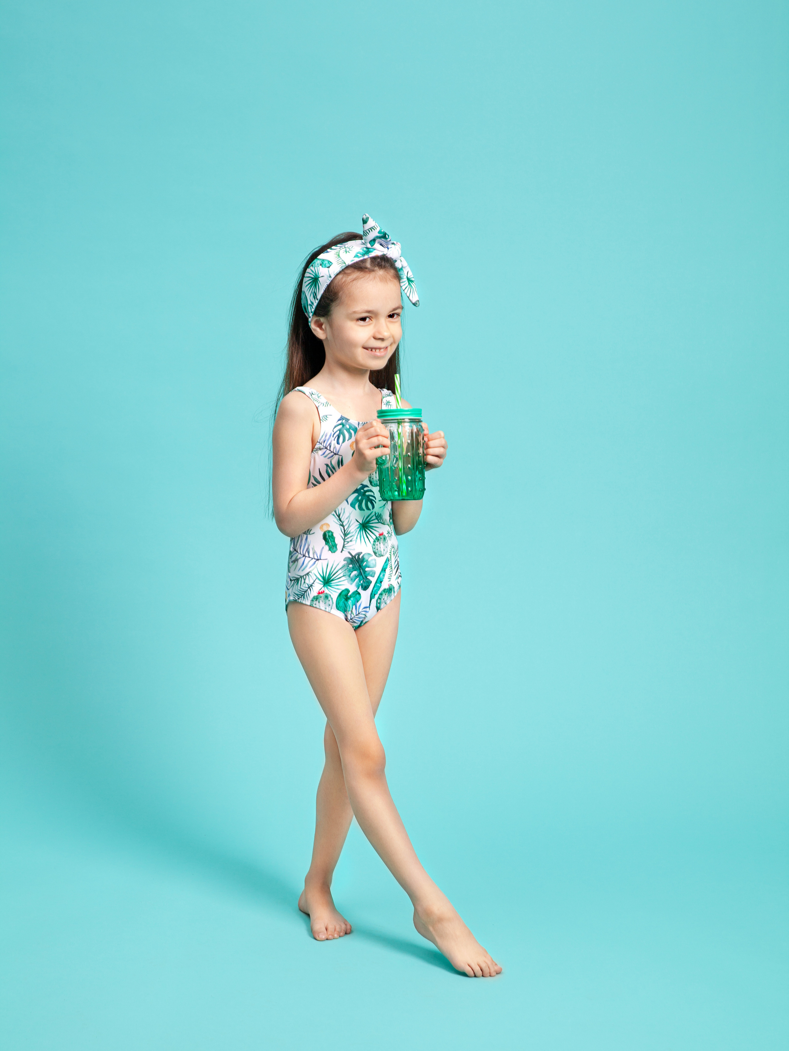 На бумажном фоне. Фотограф в Москве Наталья Антипина