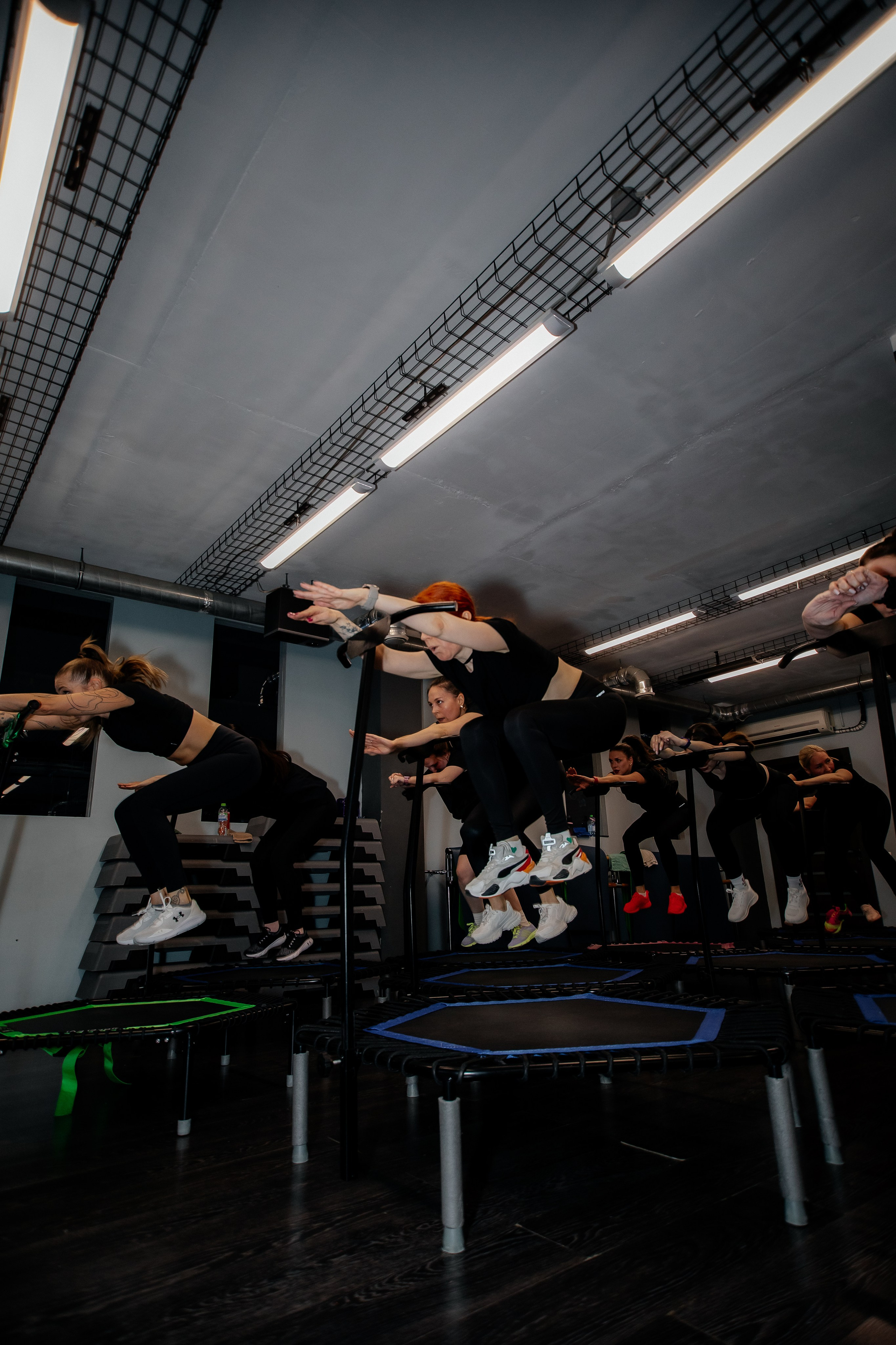 Съемки тренировок для сети студий Jumping Fitness. Ирина Тихонова — фотограф для детей и коллективов в Москве