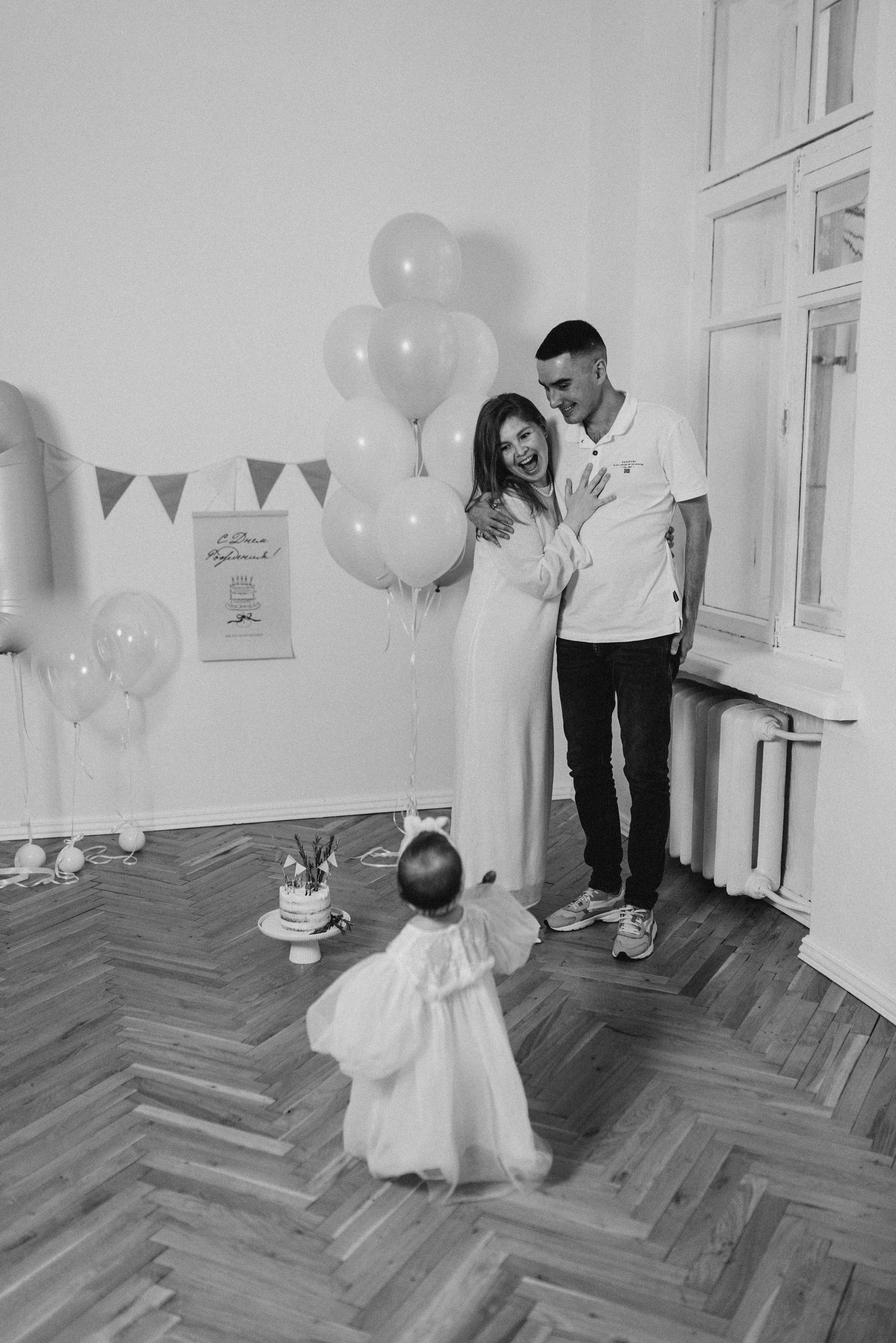 Миша, Алена и малышка Аня. Главная