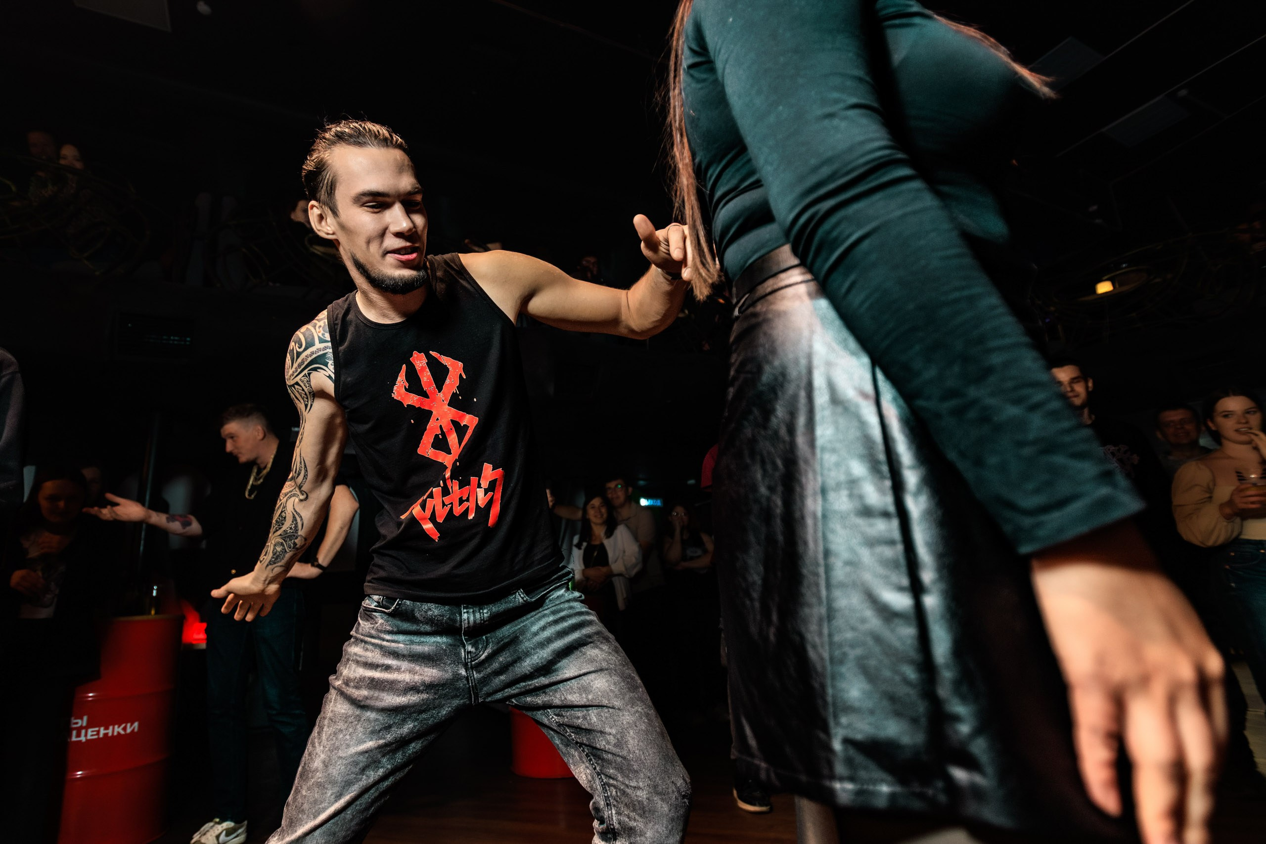 Олдскулы. Репортажный фотограф Екатеринбург | Яркий, качественный репортаж | Концерты, клубы, репортаж, праздники, корпоративы