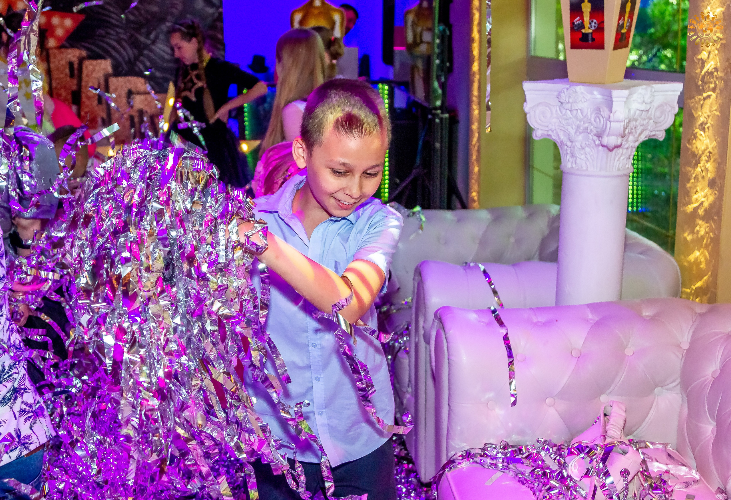 Выпускной 4-го класса 2024. Школа 2109. Репортажная съемка в Москве и области. Анималистика