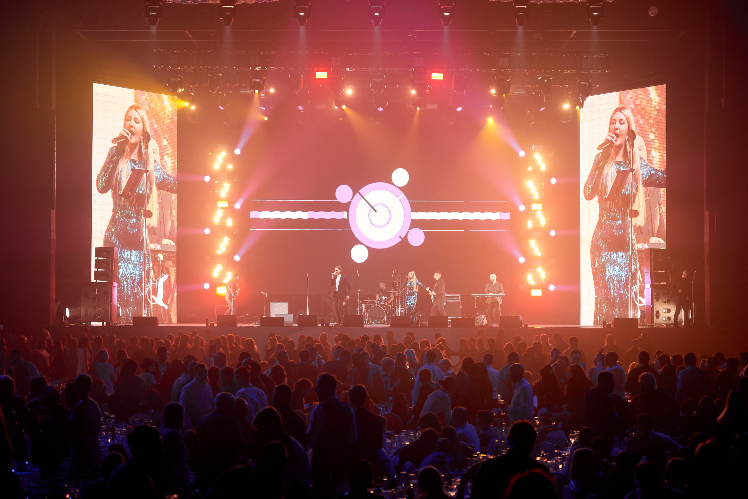 Репортажная фотосъёмка новогоднего корпоратива Банка СМП. Репортажный фотограф в Москве, Сергей Торунов