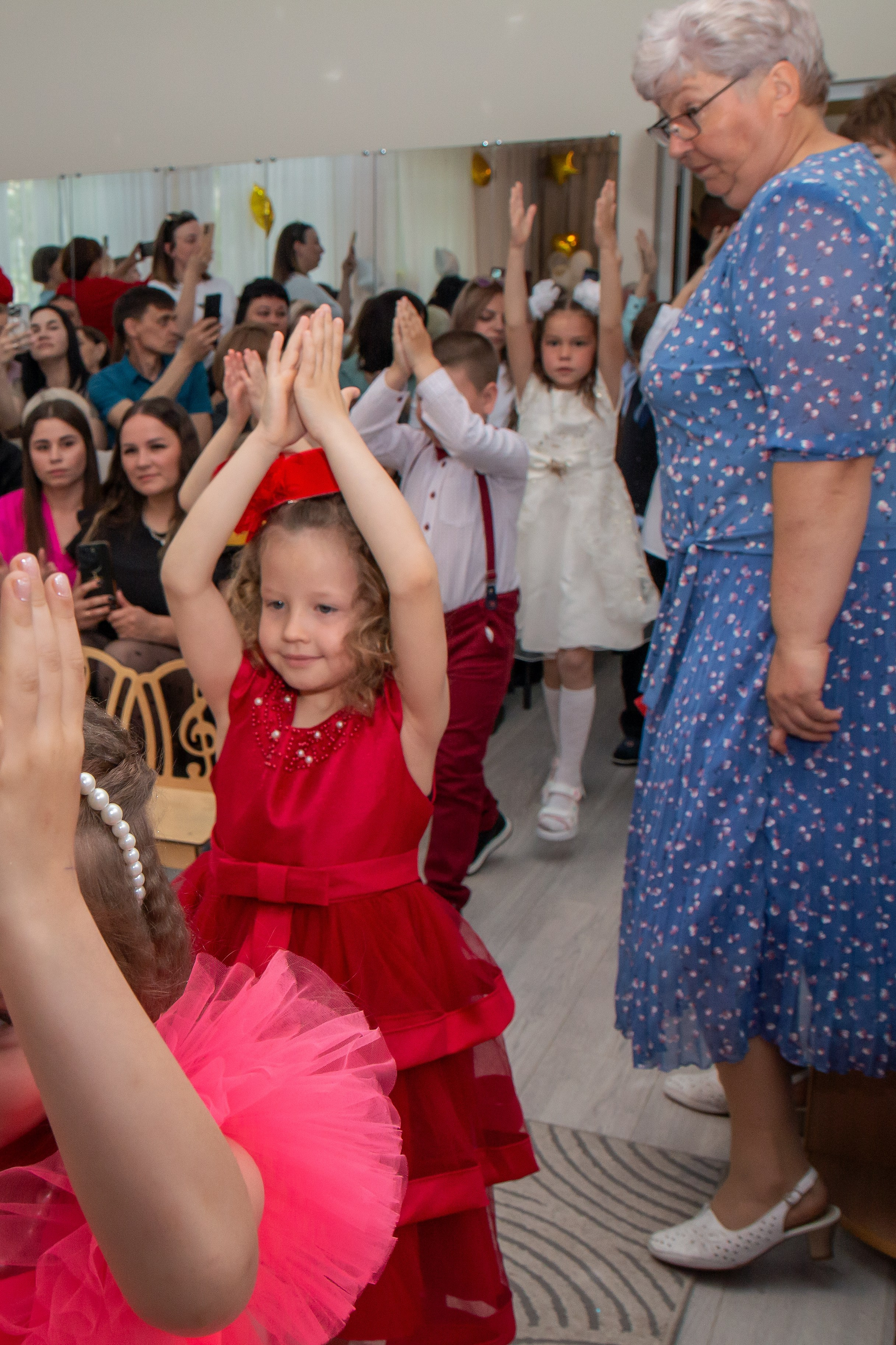 Впускной вечер в ДС «Солнышко» — 2025 г. Фотограф в Шелехове, лучшие выпускные альбомы в Шелехове