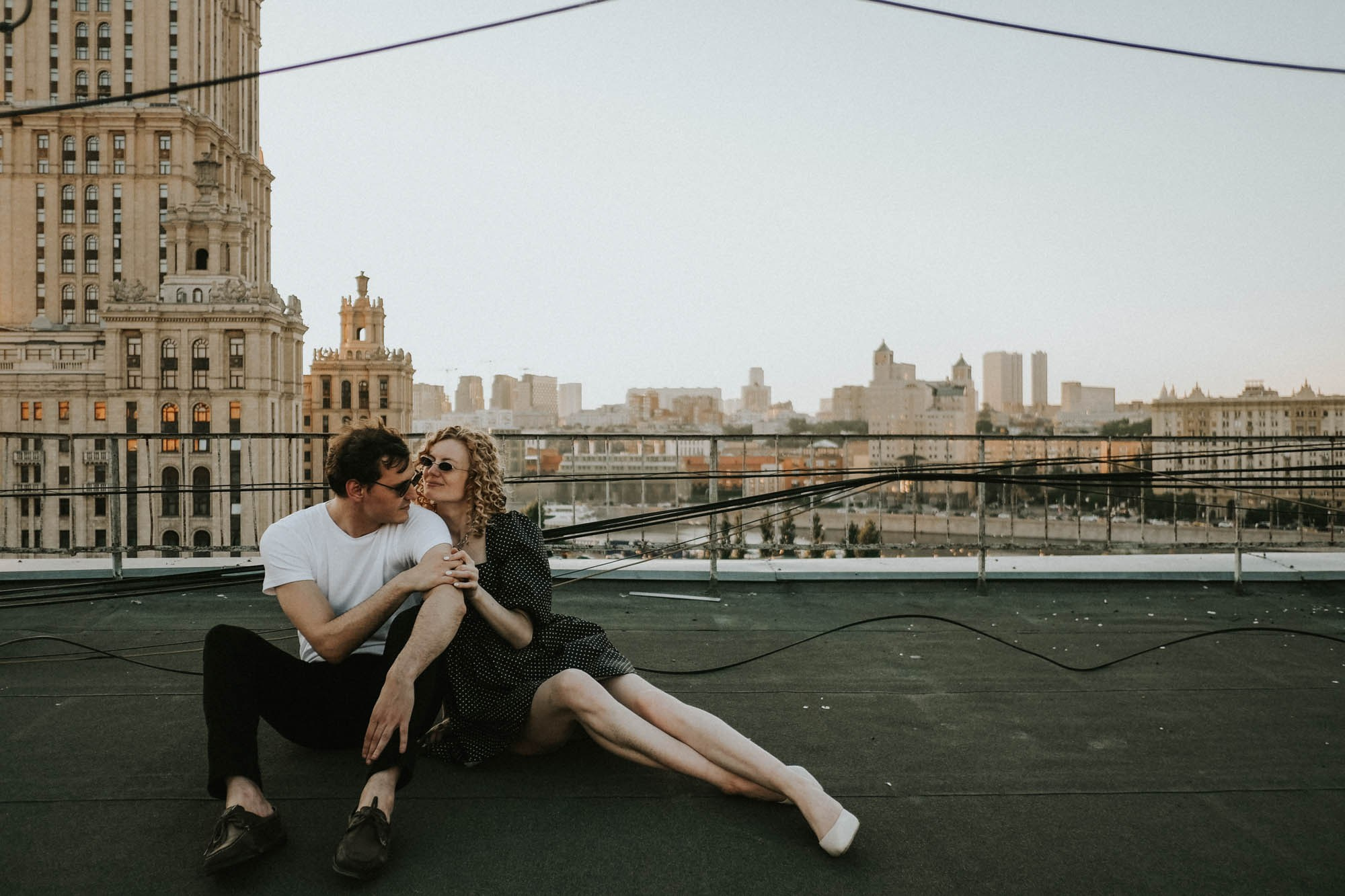 «полезли на крышу?» — «давай!». Свадебный фотограф Александра Тюлякова