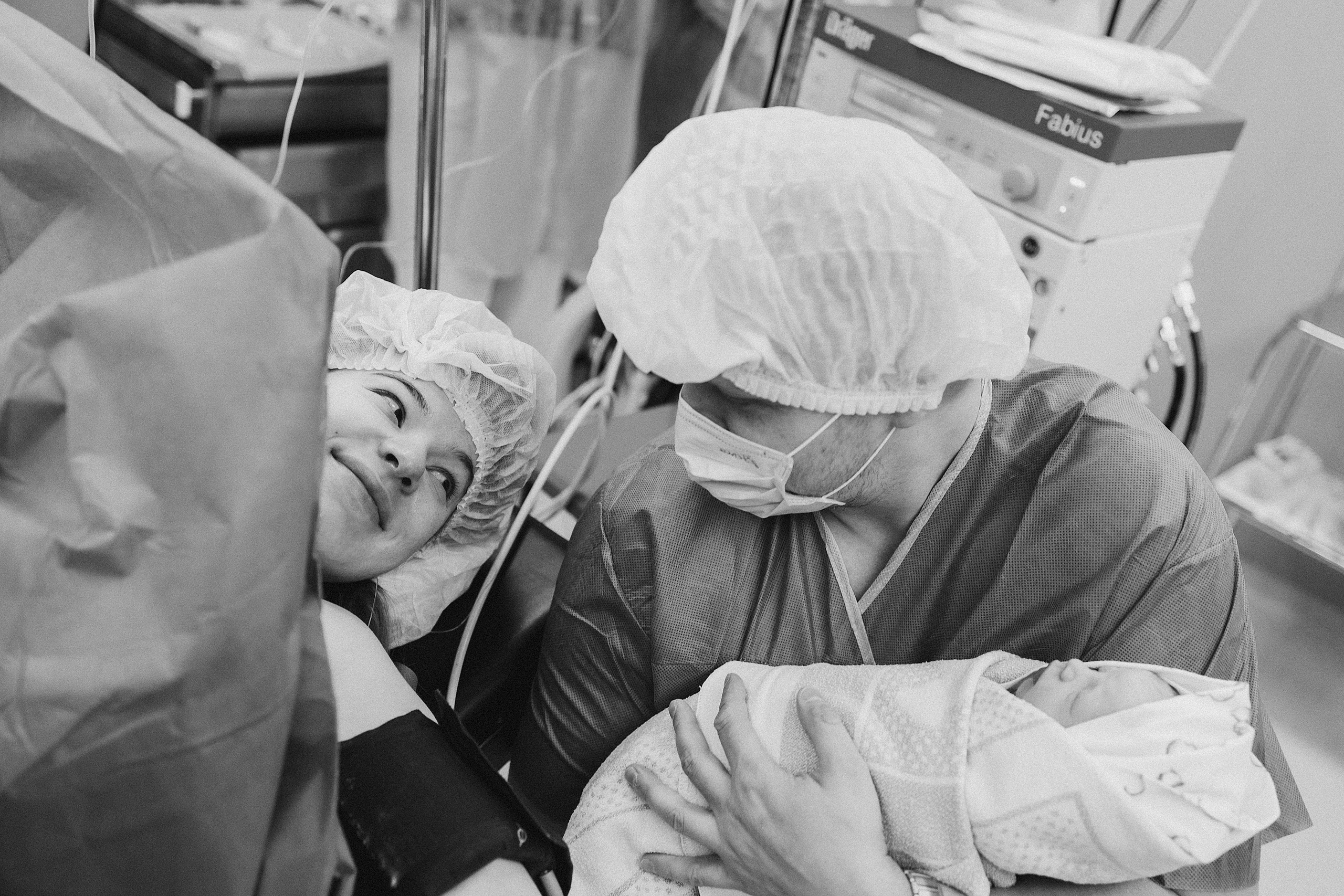 Фотограф на роды в Москве. Фотограф новорожденных в Москве Кристина Левит