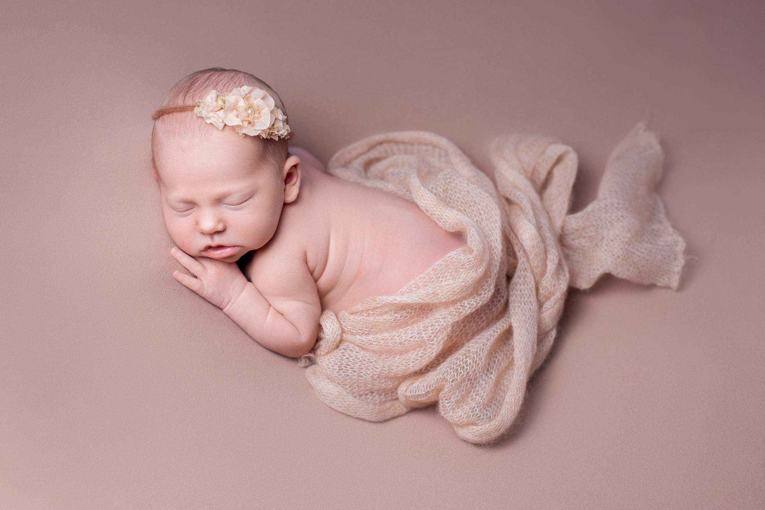 Newborn — Девочки. Фотограф новорожденных в Москве Кристина Ткач