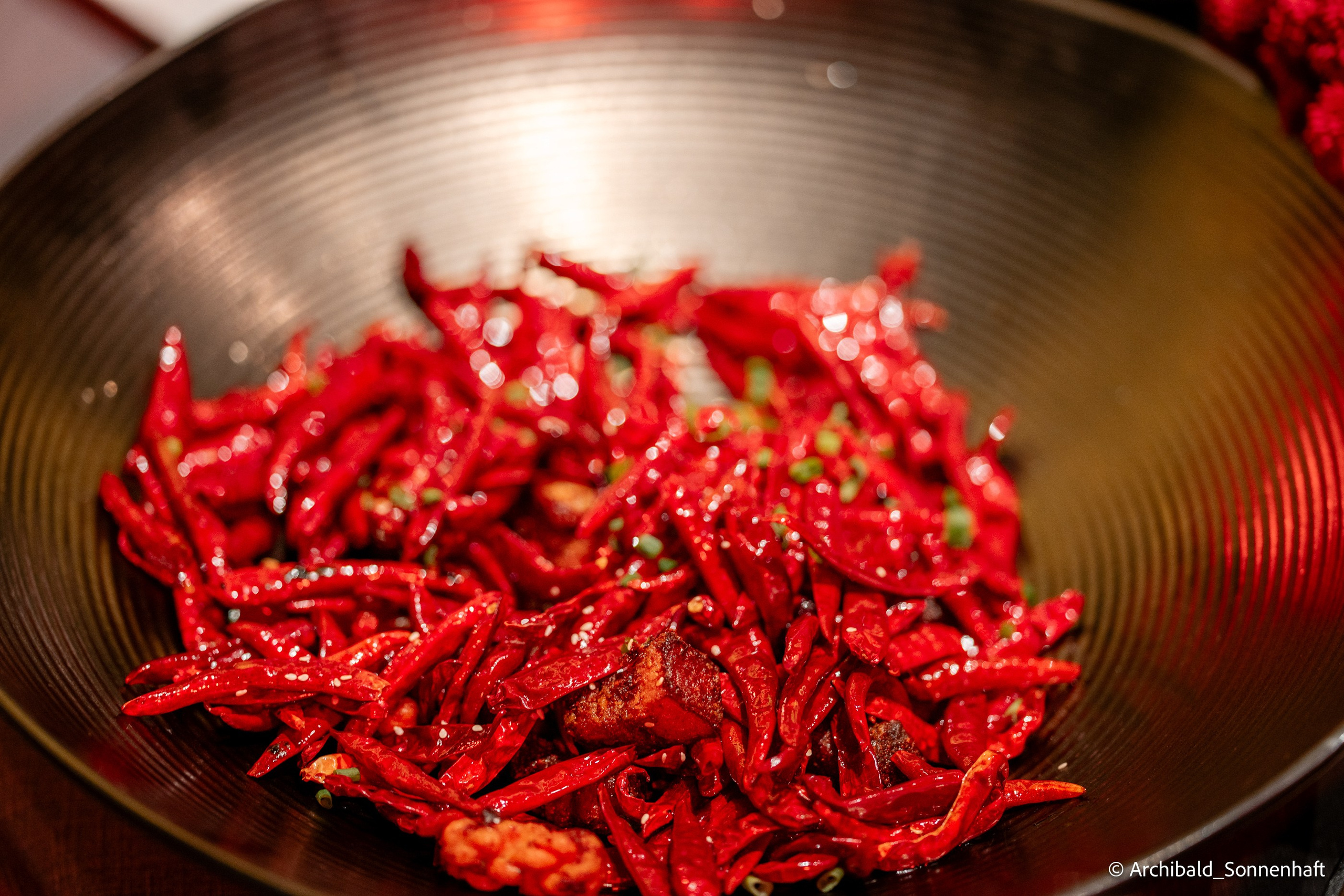 Georgian party. Photographer in Guangzhou, China. Archibald Sonnenhaft