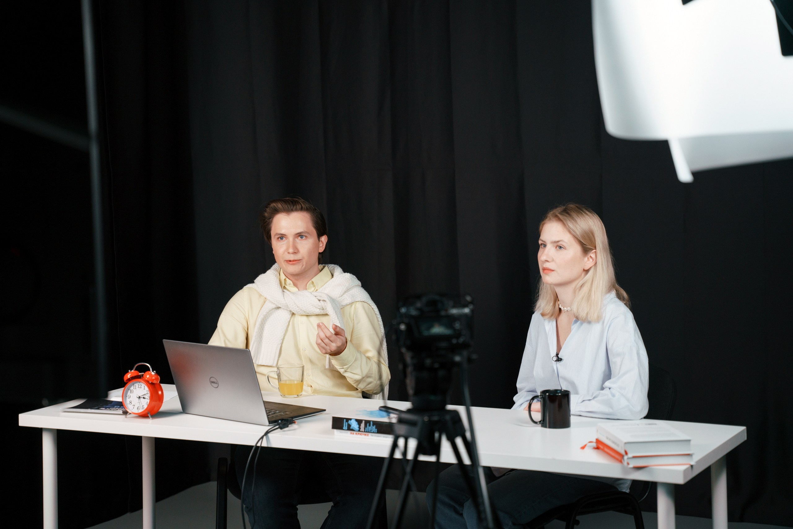 Aha! — 9 апреля 2021. Фотобанк Матемаркетинг