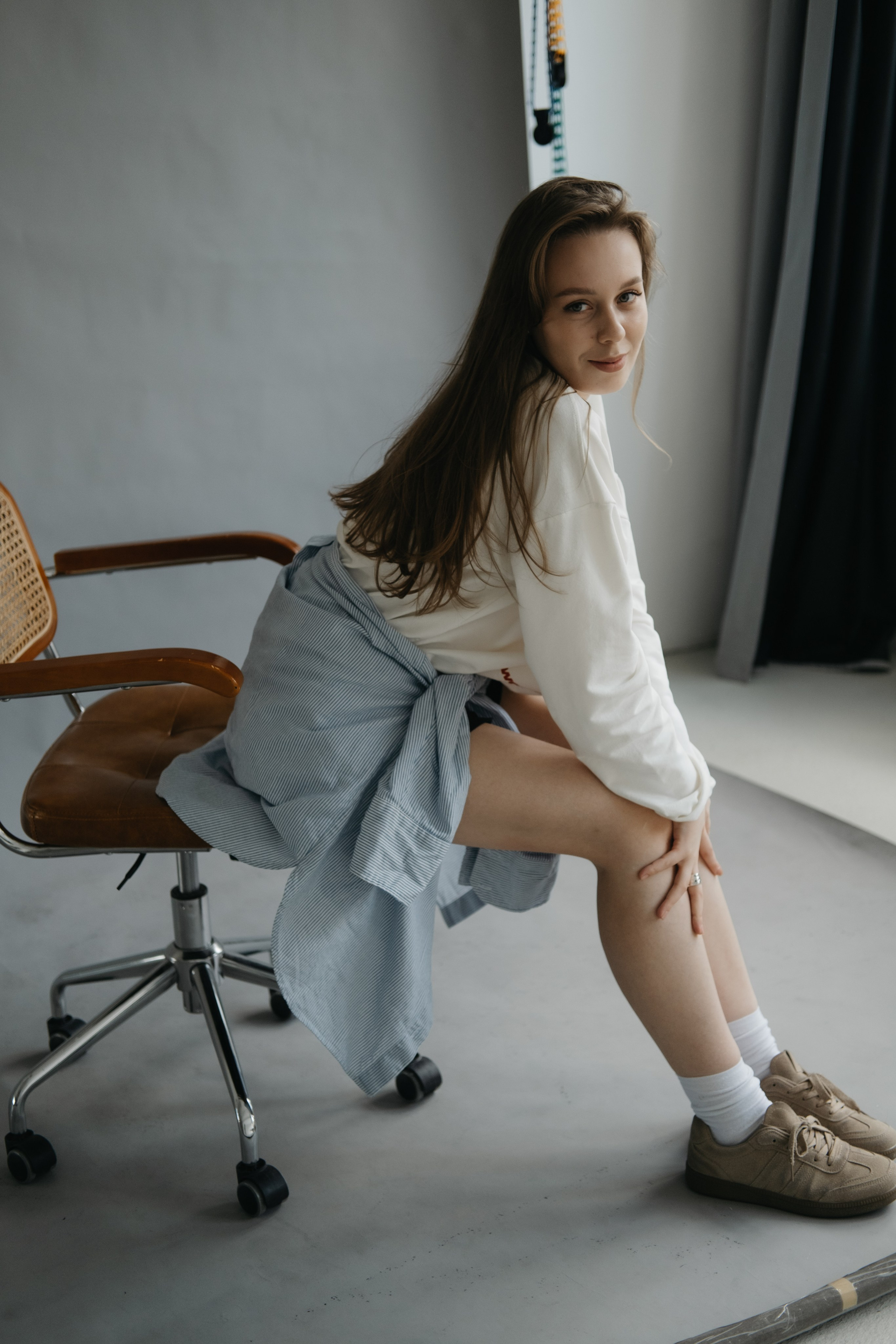 Женский портрет: Динара. Обо мне