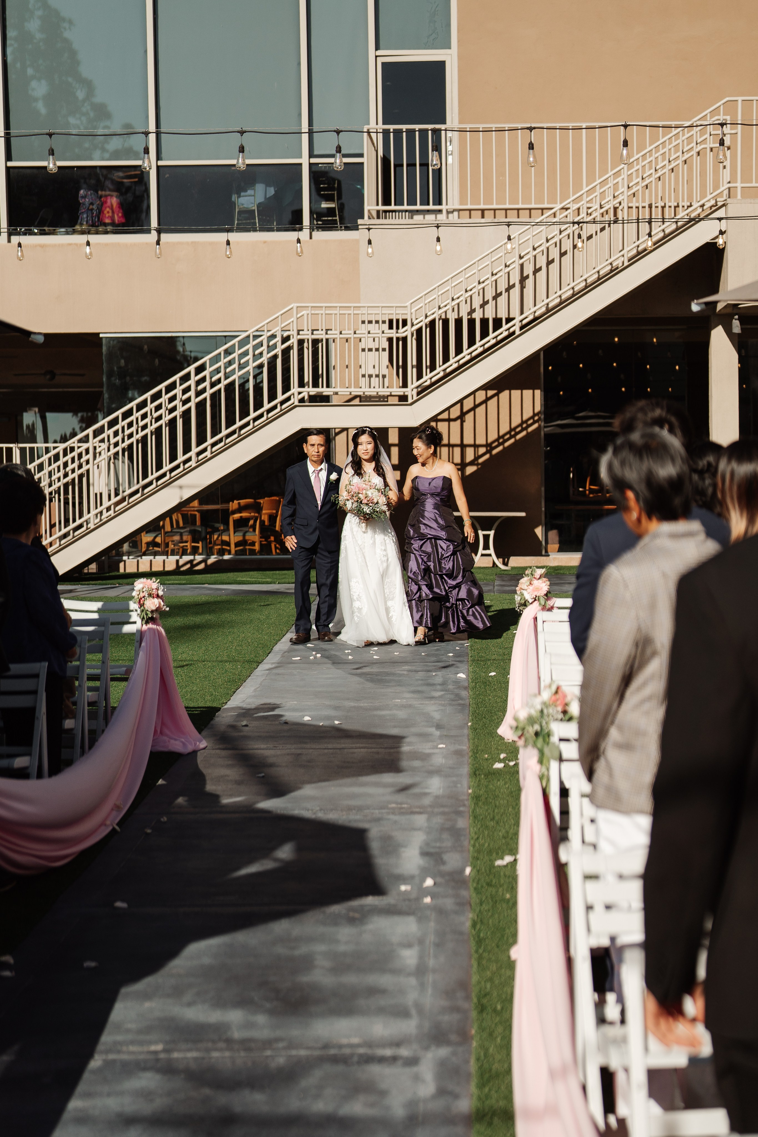 2025-08-16_AndreaChristopher. Ретушер Зенькевич Света