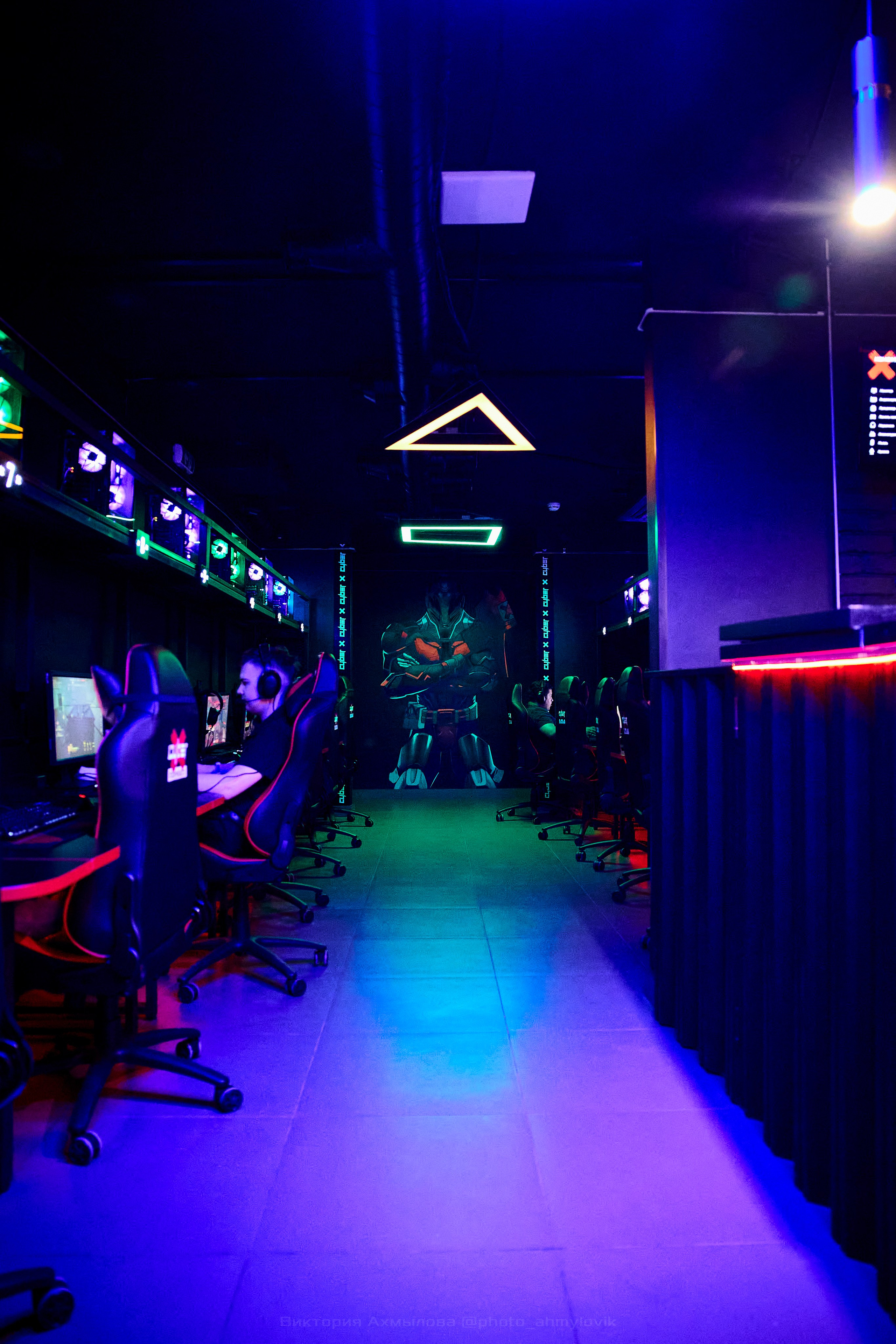 Cyber X. Виктория Ахмылова. Фотограф в Москве