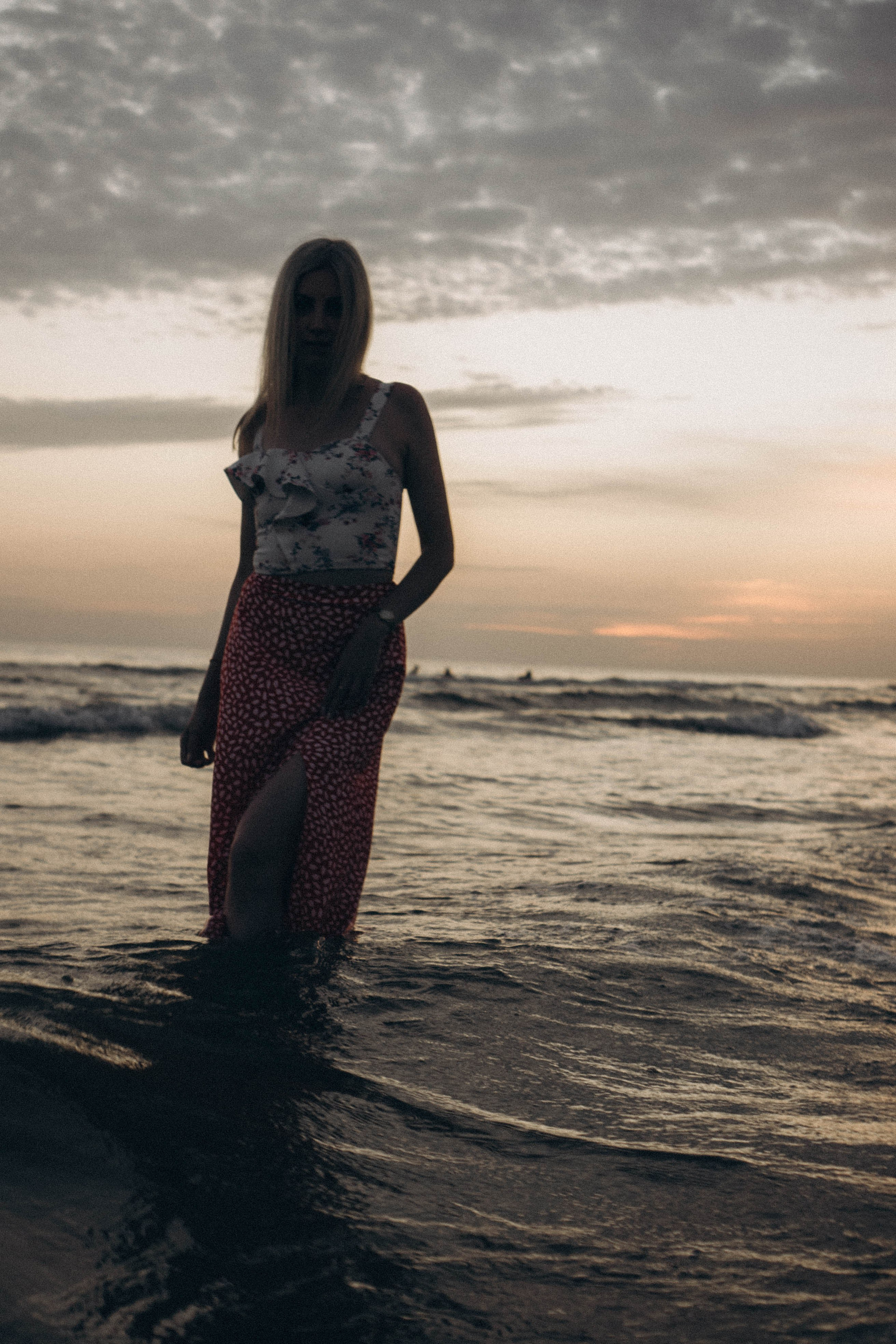 Июльский вечер на берегу черного моря. Профессиональный фотограф, Санкт-Петербург — Виктория Богомолова