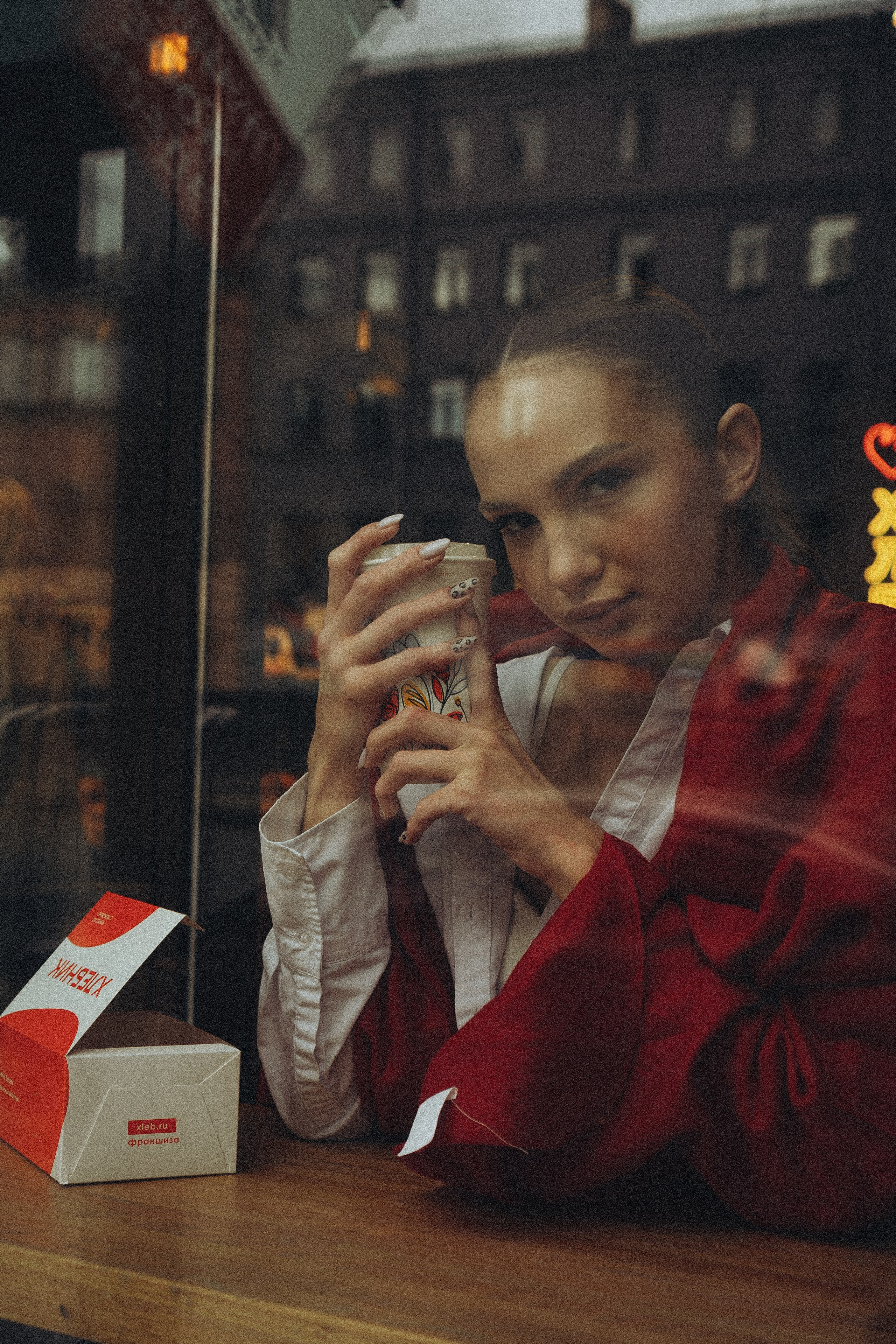 МЫ ГУЛЯЛИ ПРО КРЫШАМ ПИТЕРА. Профессиональный фотограф, Санкт-Петербург — Виктория Богомолова