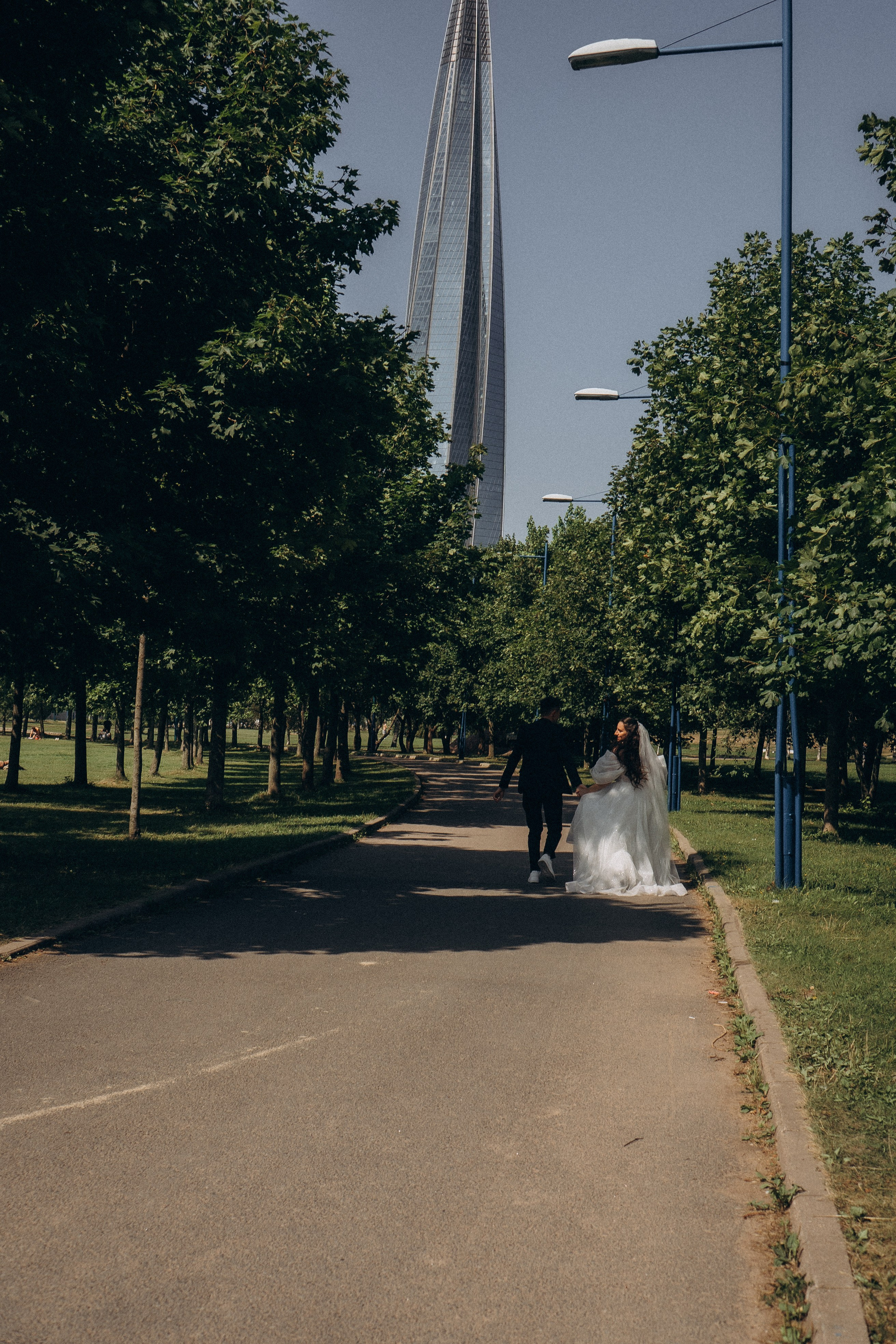 СВАДЕБНАЯ СЬЕМК В ПАРКЕ 300-ЛЕТИЯ. Профессиональный фотограф, Санкт-Петербург — Виктория Богомолова