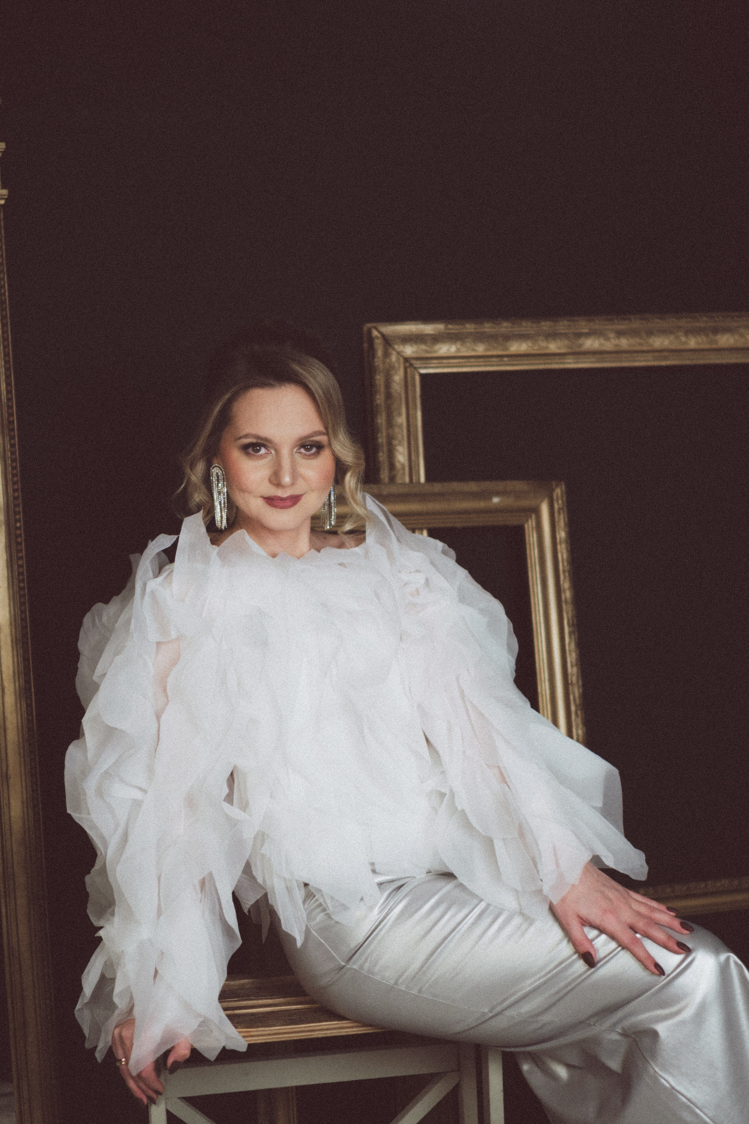 НОВОГОДНЯЯ ФОТОСЕСИИЯ В СТУДИИ ДЛЯ ДЕВУШКИ И ПРОГУЛКА ПО ЧЕРНЫШЕВСКОЙ. Профессиональный фотограф, Санкт-Петербург — Виктория Богомолова